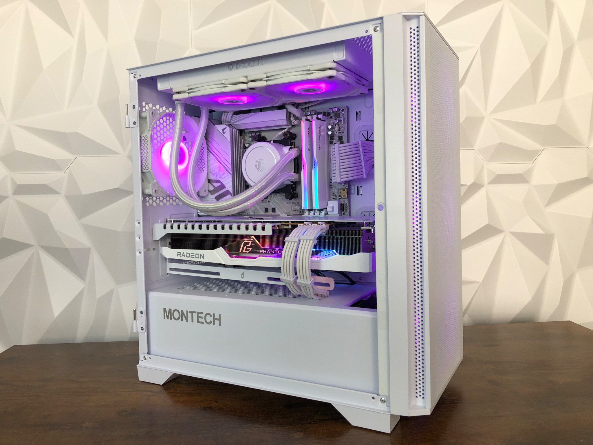 🧊PLANET HOTH🧊 AMD 7900 XT 20GB🧊AMD Ryzen 7 7700X🧊32GB DDR5 6000Mhz RAM❄️1TB SSD🧊Liquid Cooled!