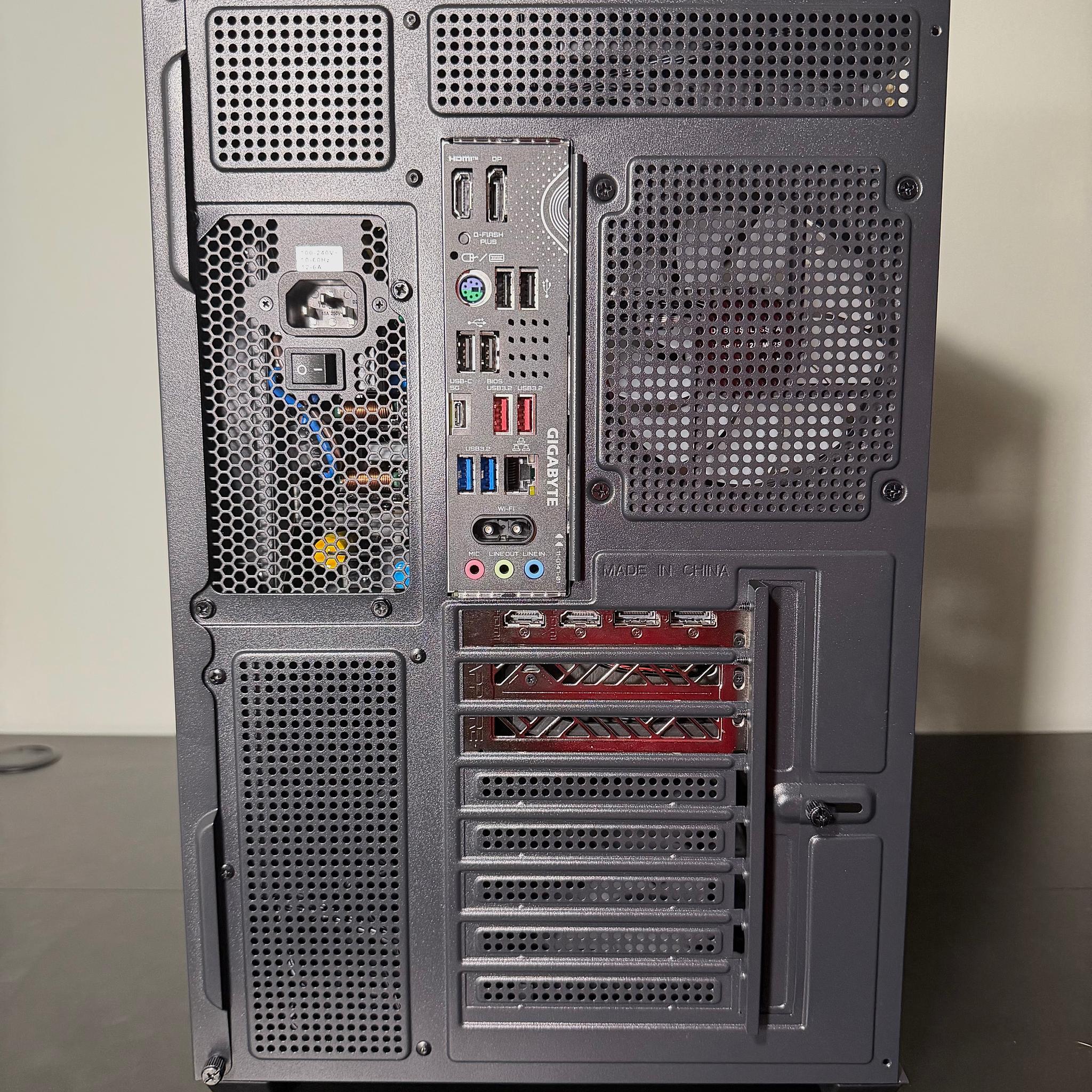 Insane 7800X3D | 9070XT | 48GB DDR5 | 2TB M.2 | LCD Screen AIO Cooler Gaming PC
