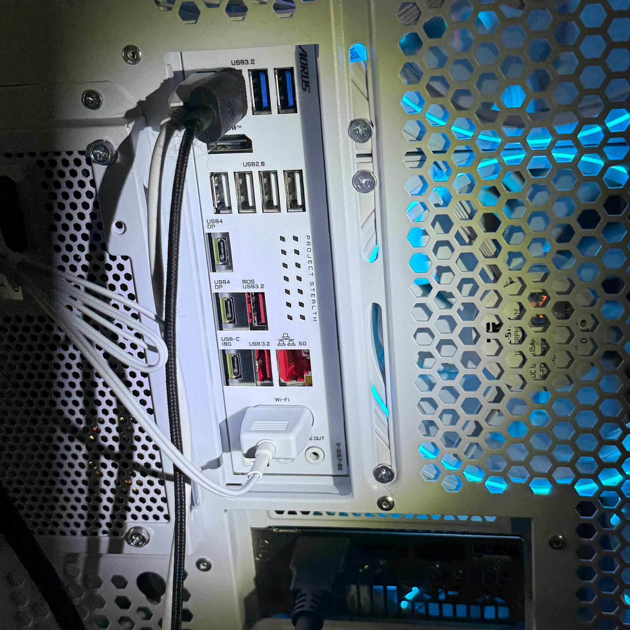 Premium Custom Gaming PC All White Build.  9800X3D and 9070XT XFX Swift