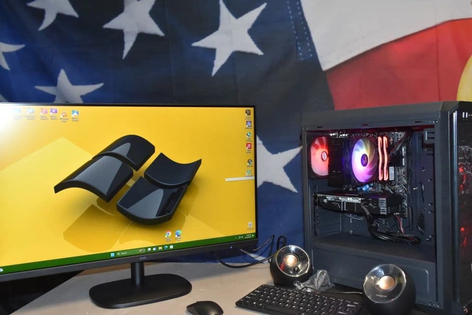GAMING PC RYZEN 3600 RX5500 XT ram 16gb 1TB NVME +SREAKERS +WIRELESS KEYBOARD &MOUSE RGB CASE PLUS