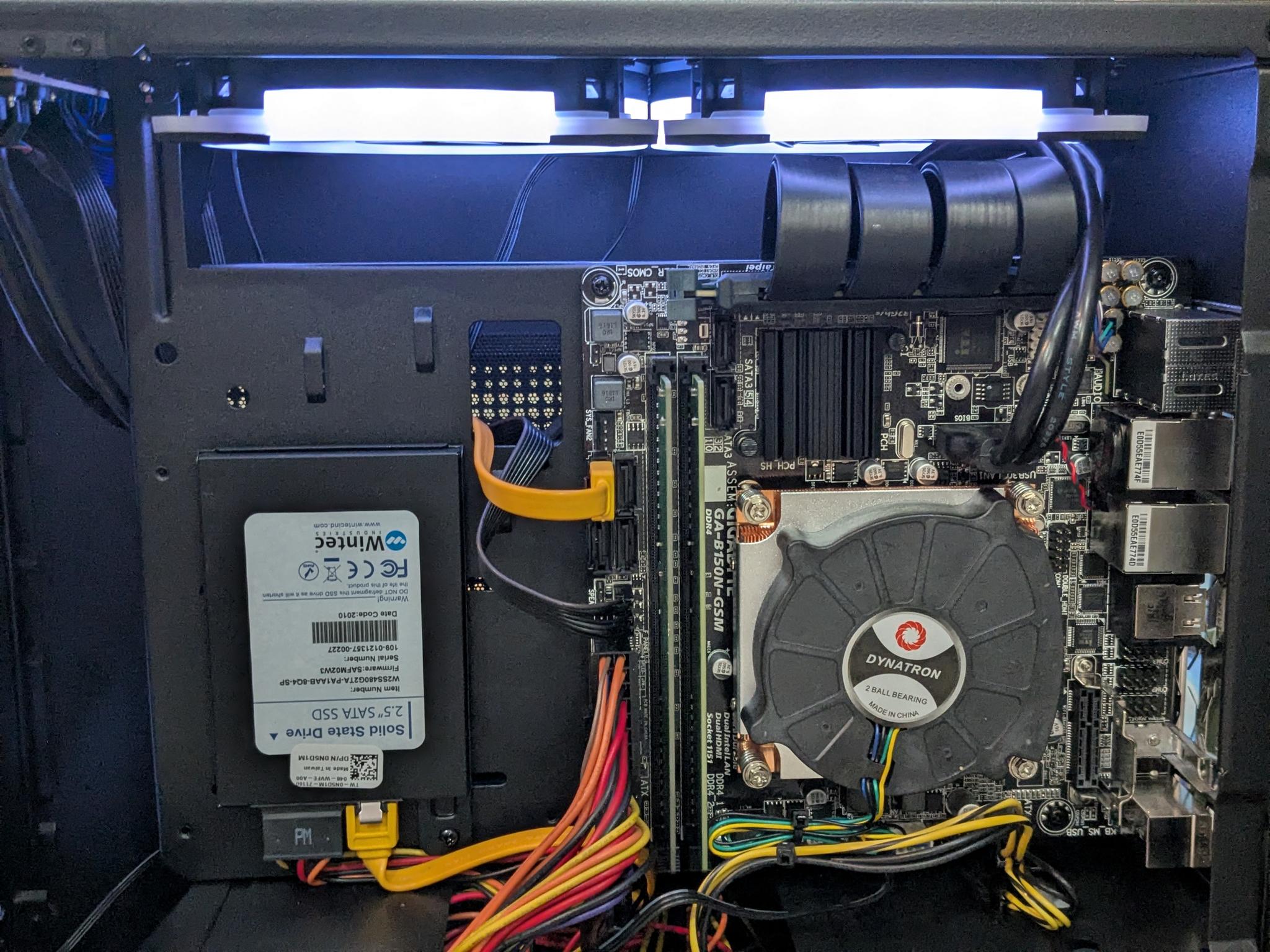 AMD Radeon RX 560 - Image 5