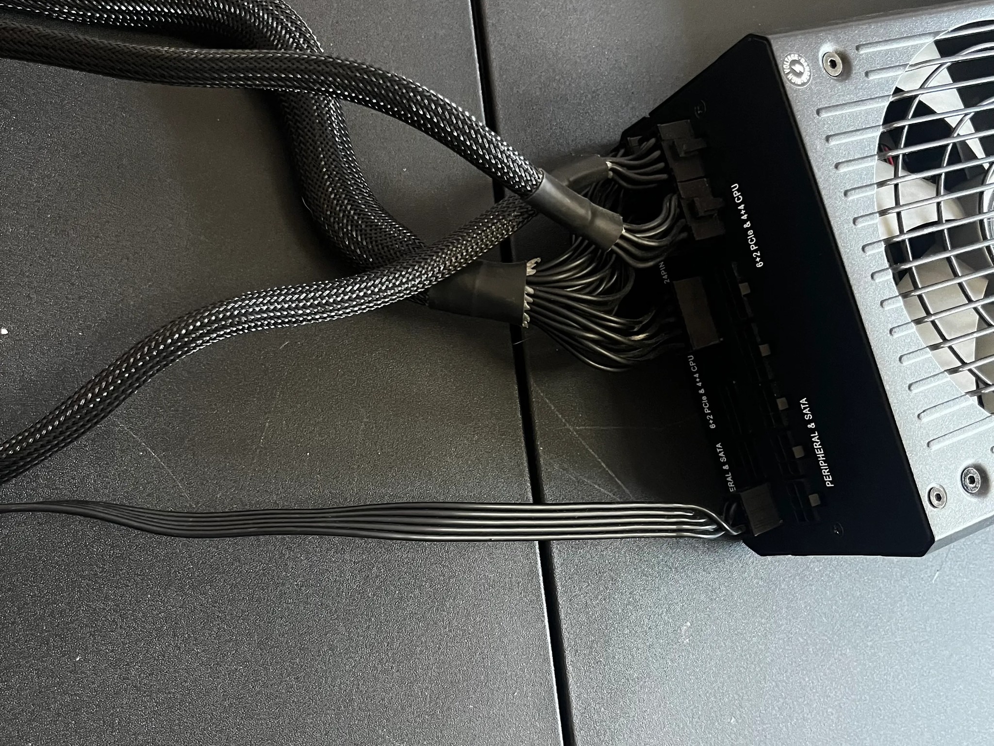 Corsair RM850x (2021) 850 W 80+ Gold Certified Fully Modular ATX Power Supply