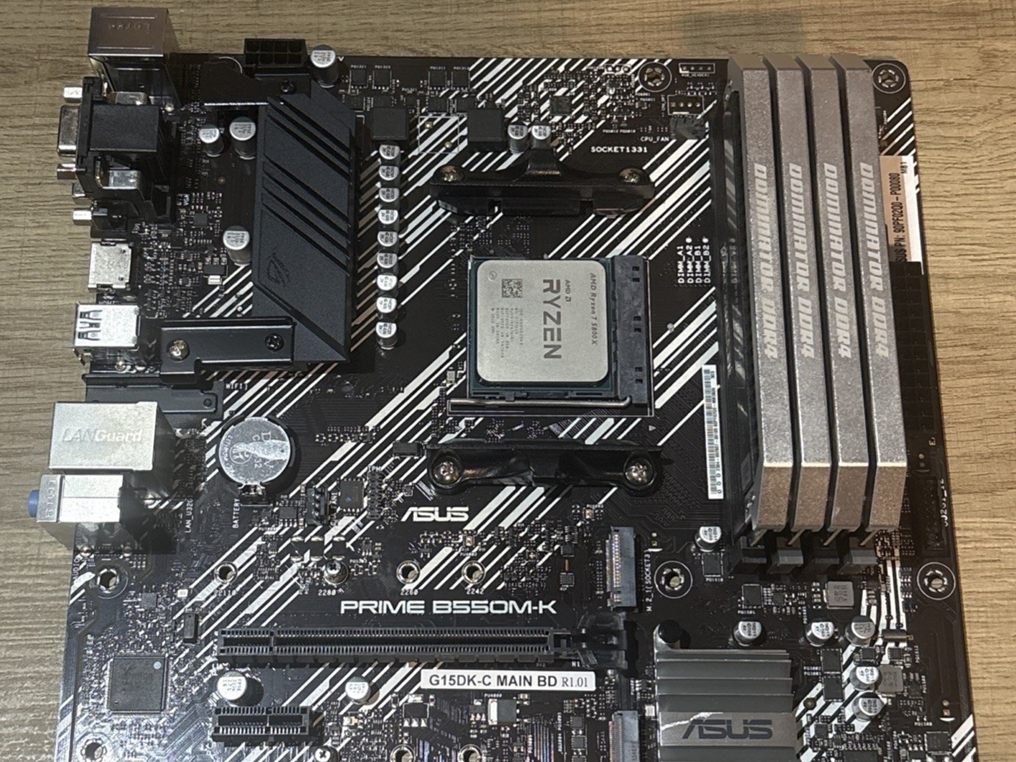 Ryzen 7 5800X + ASUS Prime B550M-K + Corsair Dominator Platinum 32GB (4×8GB DDR4‑3333)