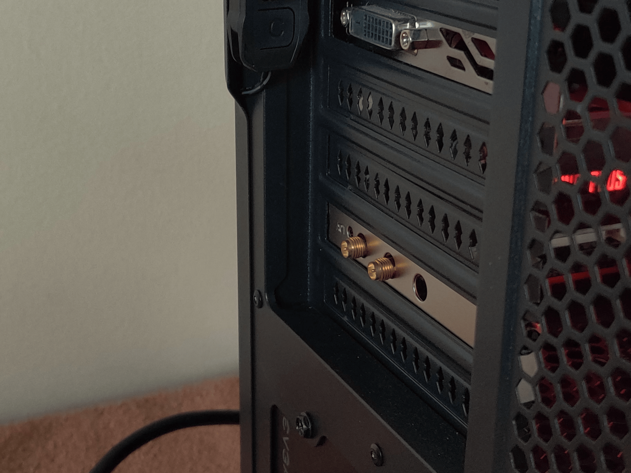 Big Red Gaming PC WIFI