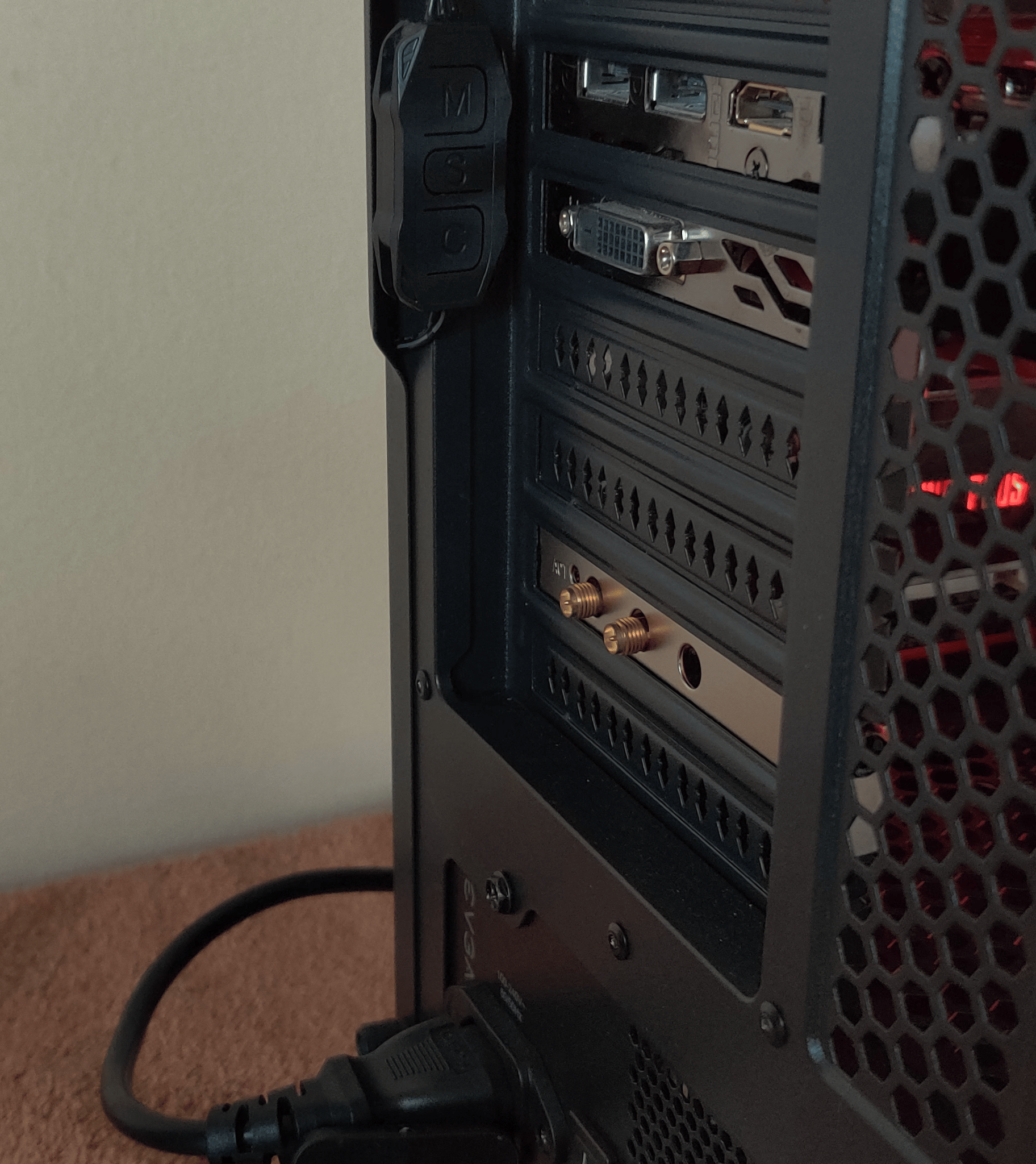 Big Red Gaming PC WIFI