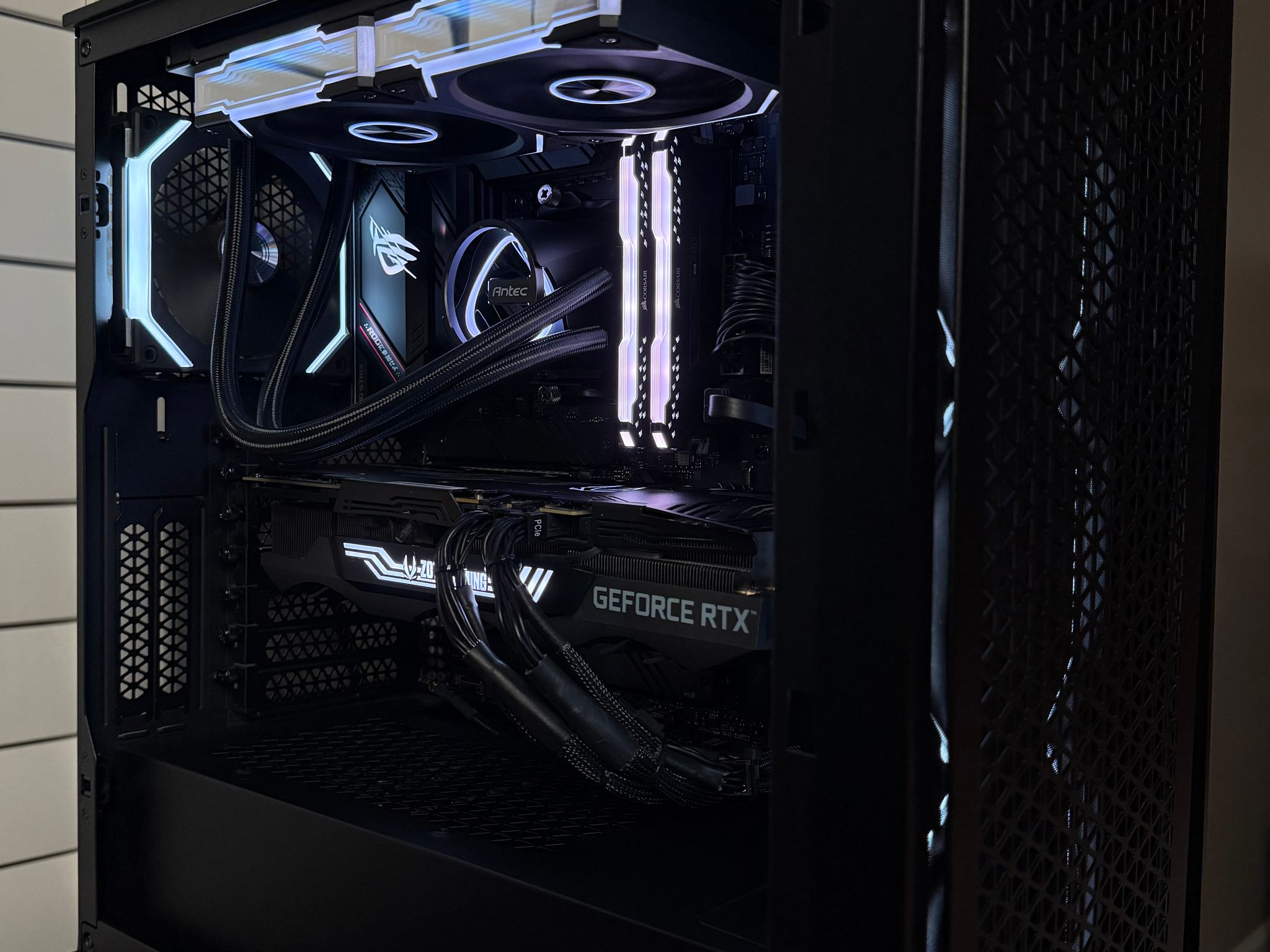 🖤 “Obsidian” — High-End Gaming PC | RTX 3080 Ti 12GB | Ryzen 7 5800X | 32GB Ram