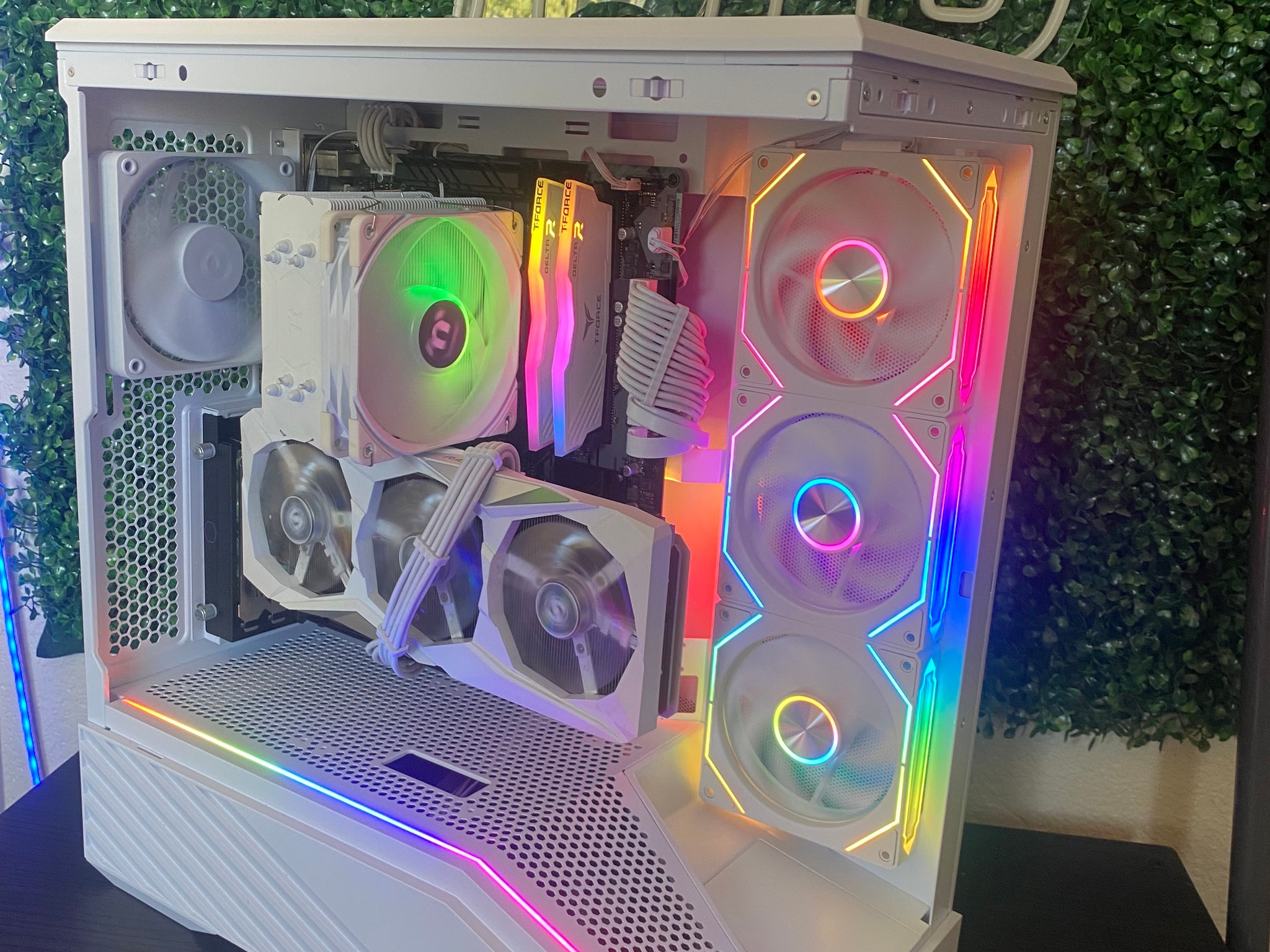 Radeon RX 7600 Custom Gaming PC - Core i7-12700KF, 16GB RAM