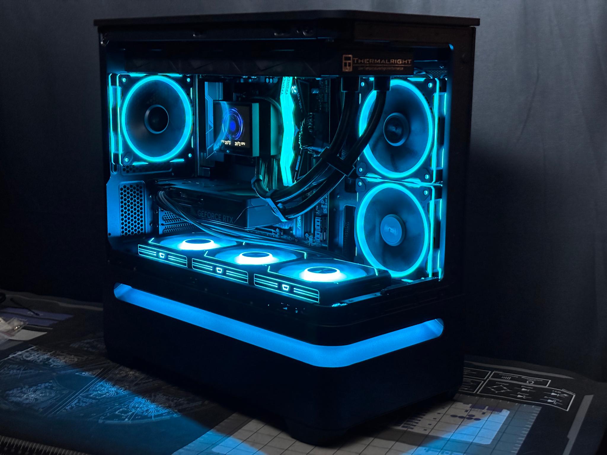 💙TRON PC💙 RTX 5060 | Ryzen 7600X | 16gb DDR5 | 1 TB M.2 SSD