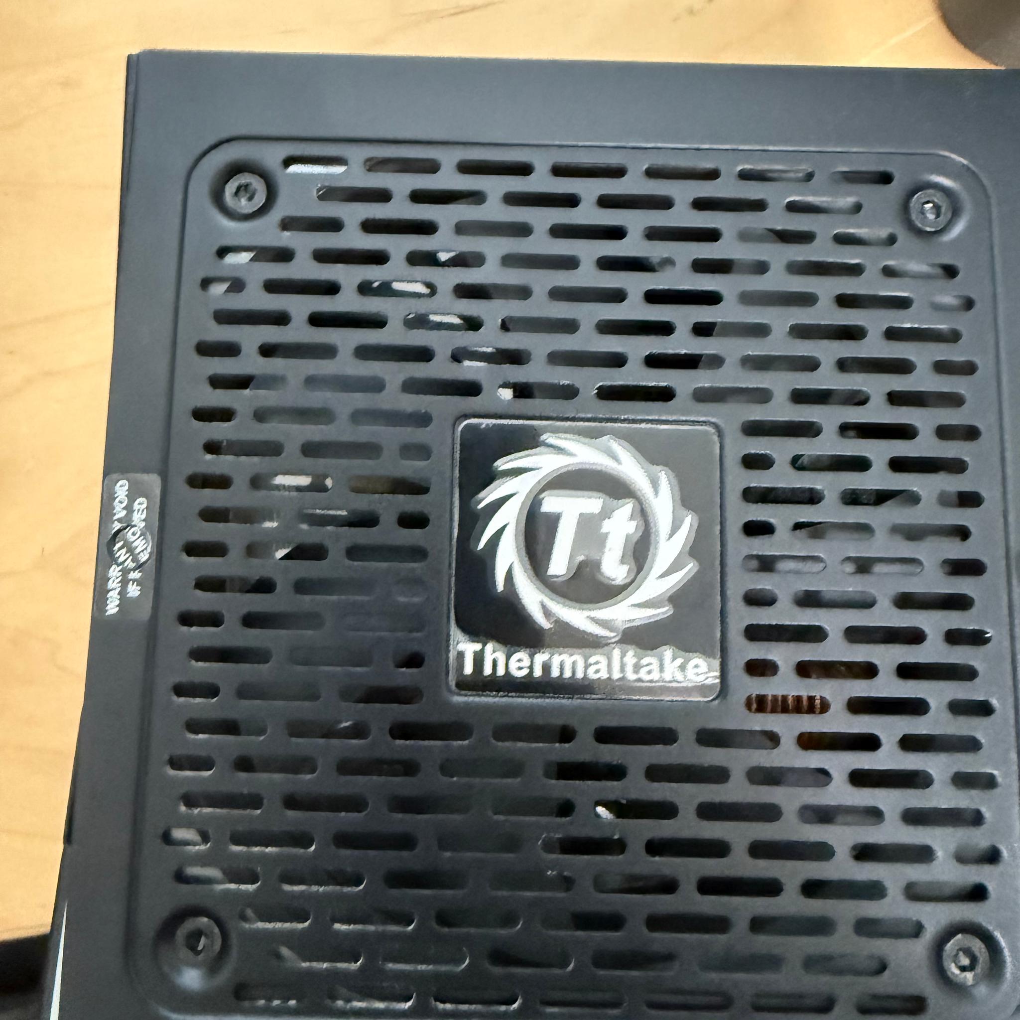 Thermaltake smart 600w power supply