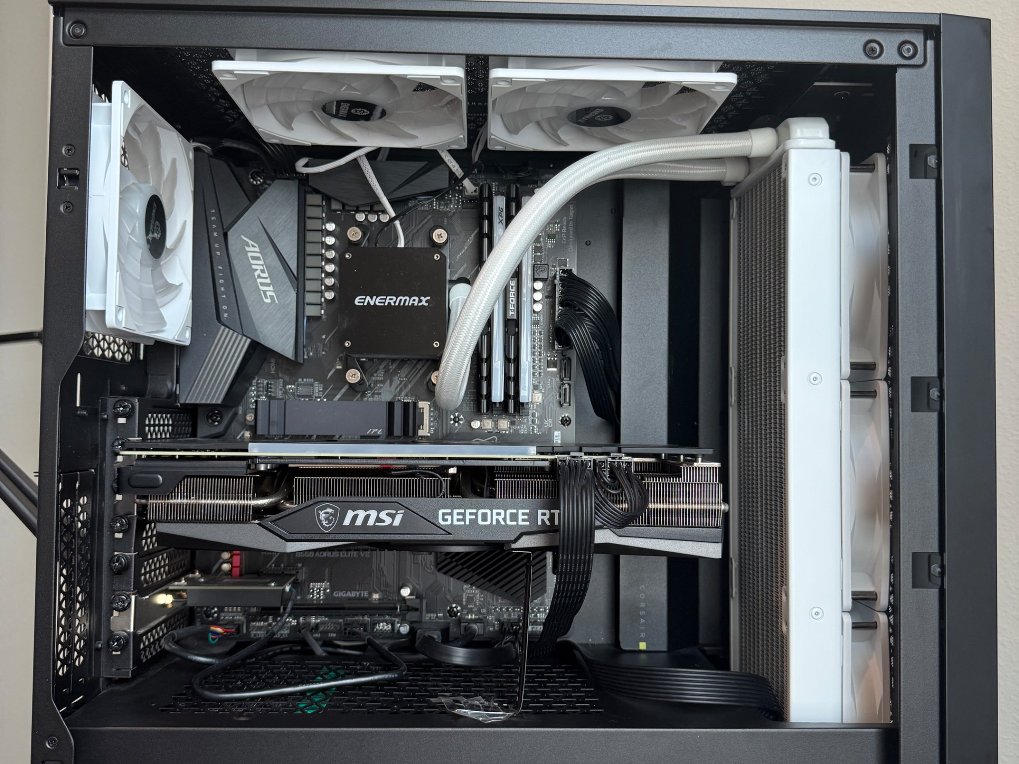 Corsair 4000D - Ryzen 7 5700X 8-Core, RTX 3070, 48GB DDR4, 1TB M.2 NVMe