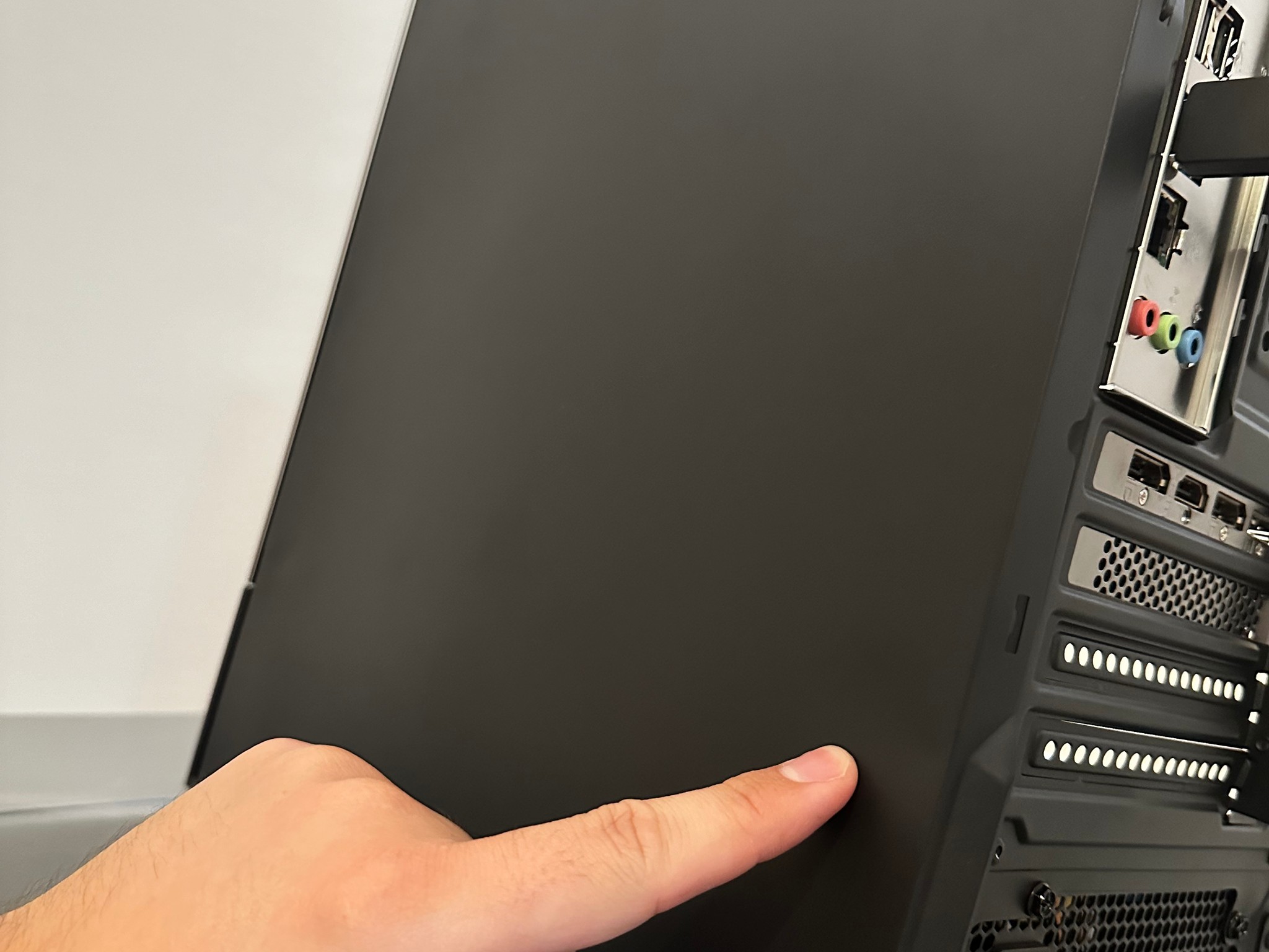 ⚫️🐜| RX 5700, Core i7, 32gb DDR4, WiFi Equipped Streaming/Gaming PC