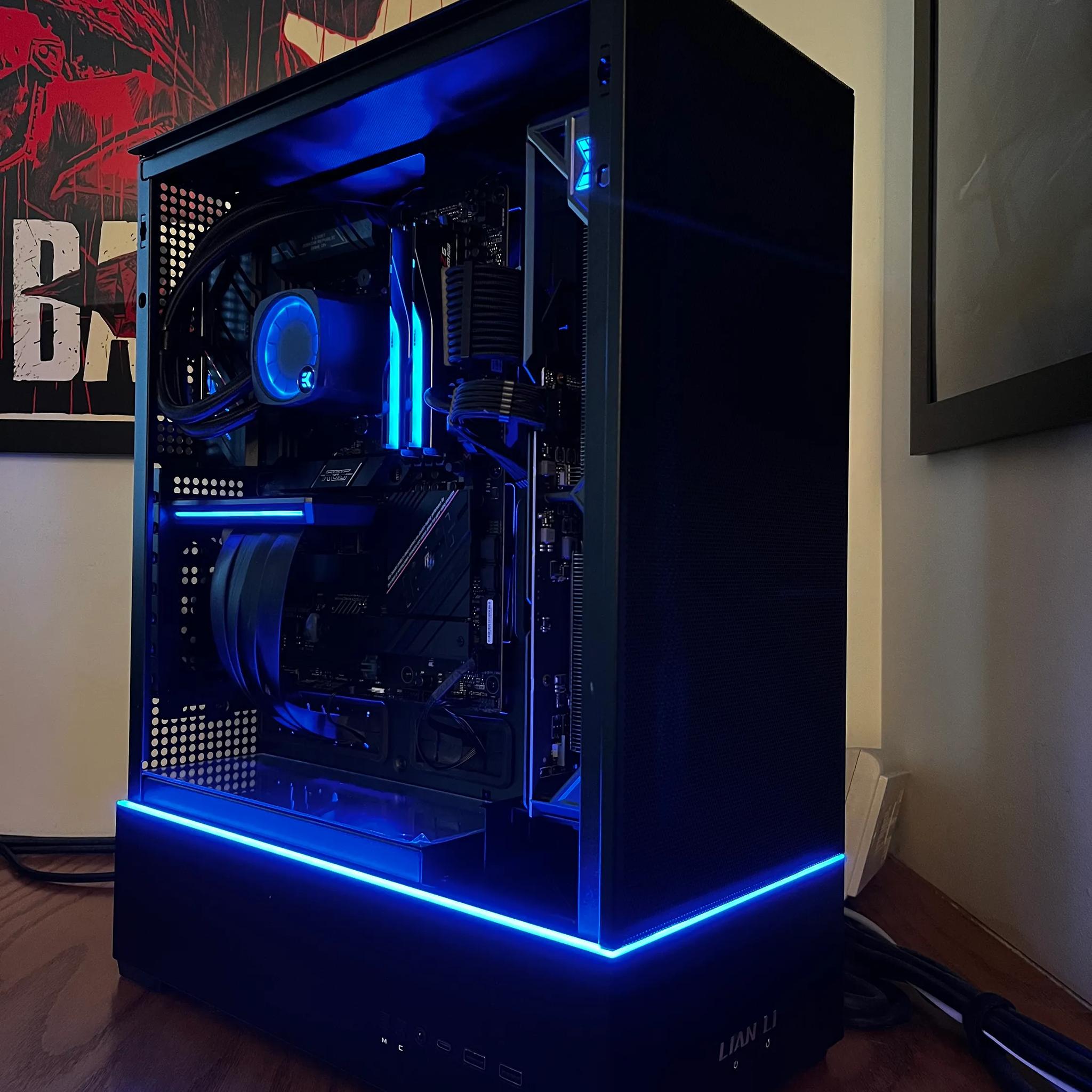 Monolith 3 - RTX 4080 SUPER | Ryzen 7 7800X3D | 32GB RAM @6000 MT/s| 4TB | 1000W Plantinum PSU