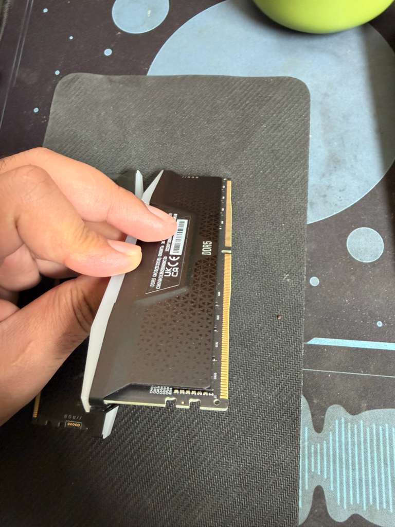 Corsair Vengeance RGB 64GB (2×32GB) DDR5-6000 CL30 — On Sale, Like New, Ready to Ship!