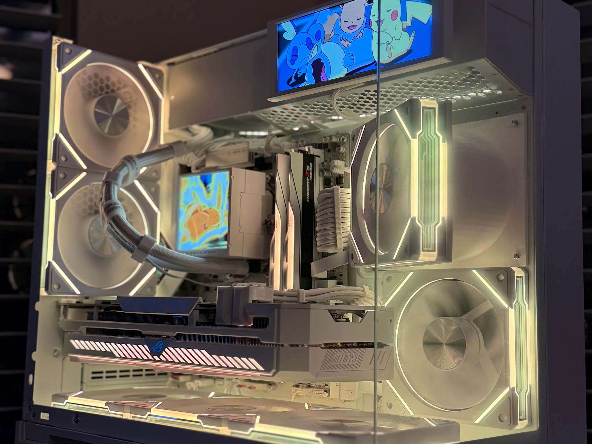 NEW Ryzen 5 7600X | ASUS ROG RTX 3070 White | 32GB DDR5 | 1TB | LCD AIO