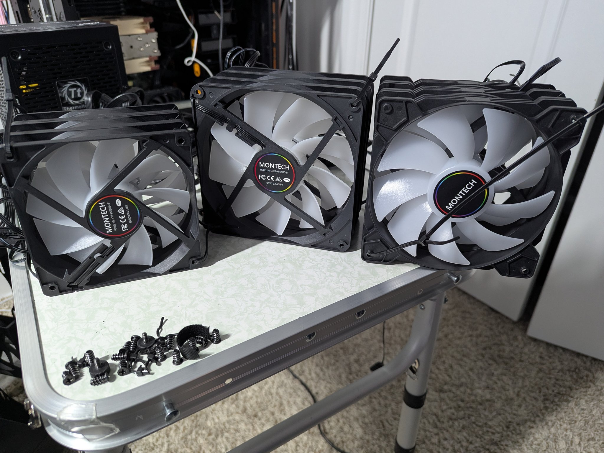 10 Montech Backlit Non PWM Fans (New)