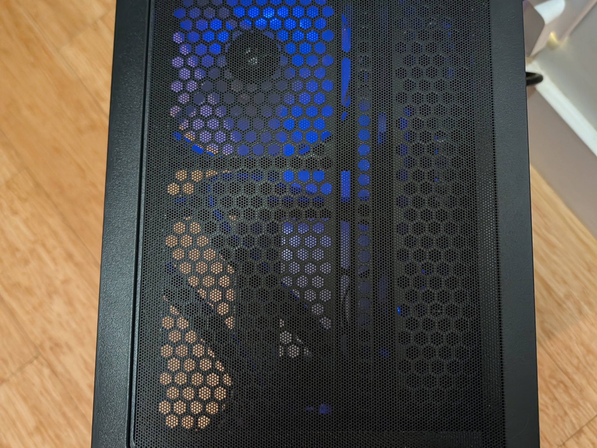 Gaming-PC | RTX 2080 TI FE | 32GB DDR4 | I7 6900K | 1.5TB | Corsair AIO | 1200W Corsair |