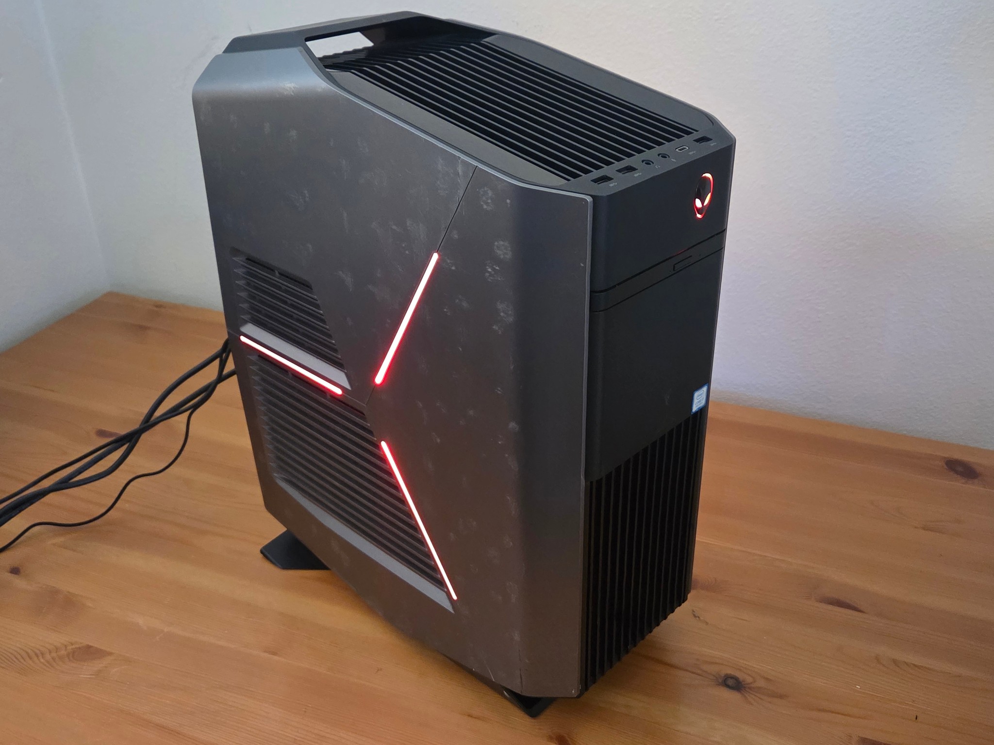 Budget Gaming Done Right! ❄️Liquid Cooled i7 8700❄️| GTX 1070 8GB | 16GB Ram | Windows 11
