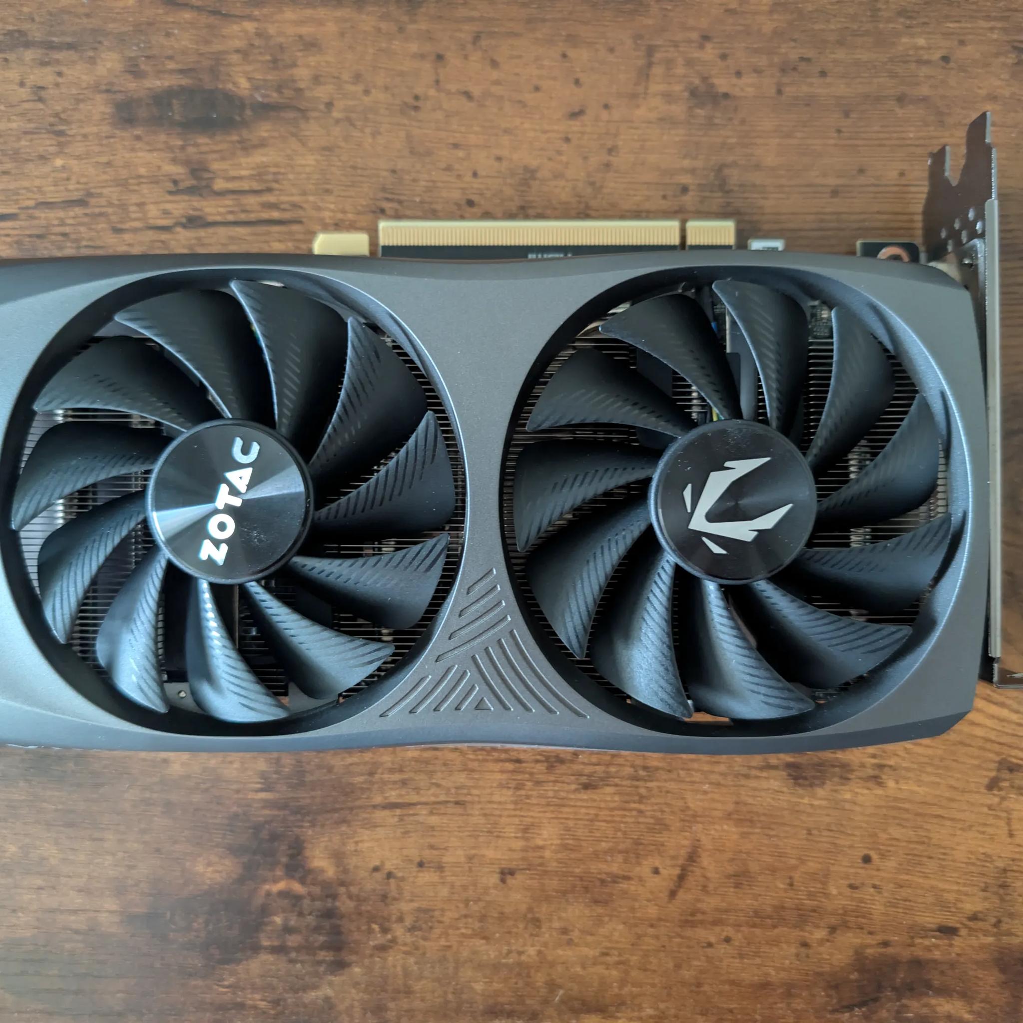 ZOTAC GAMING GeForce RTX 4070 Twin Edge OC
