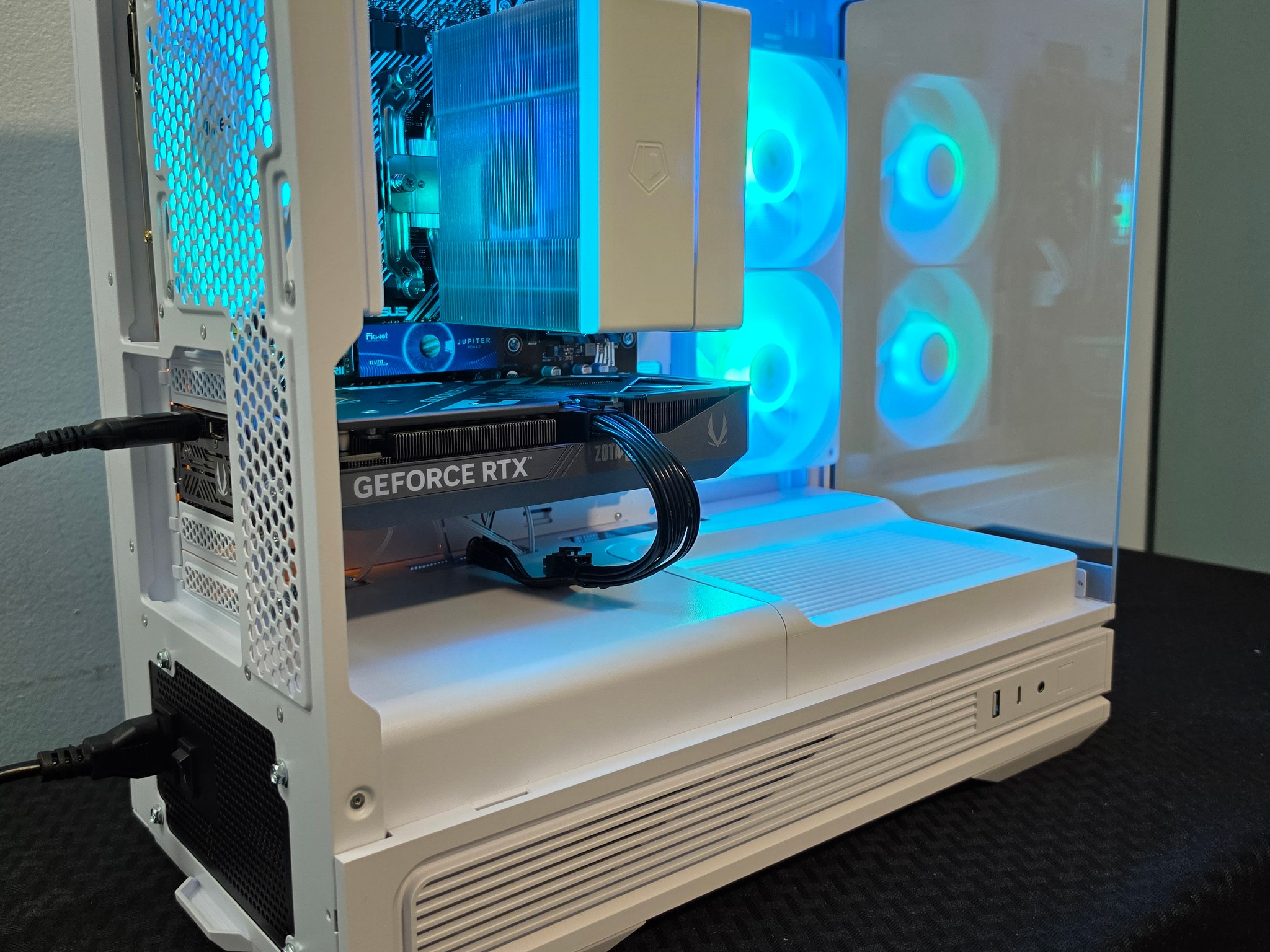 Nvidia Gaming PC RTX 5060ti 8GB-Ryzen 5 5600x-32GB DDR4-1 TB NVME
