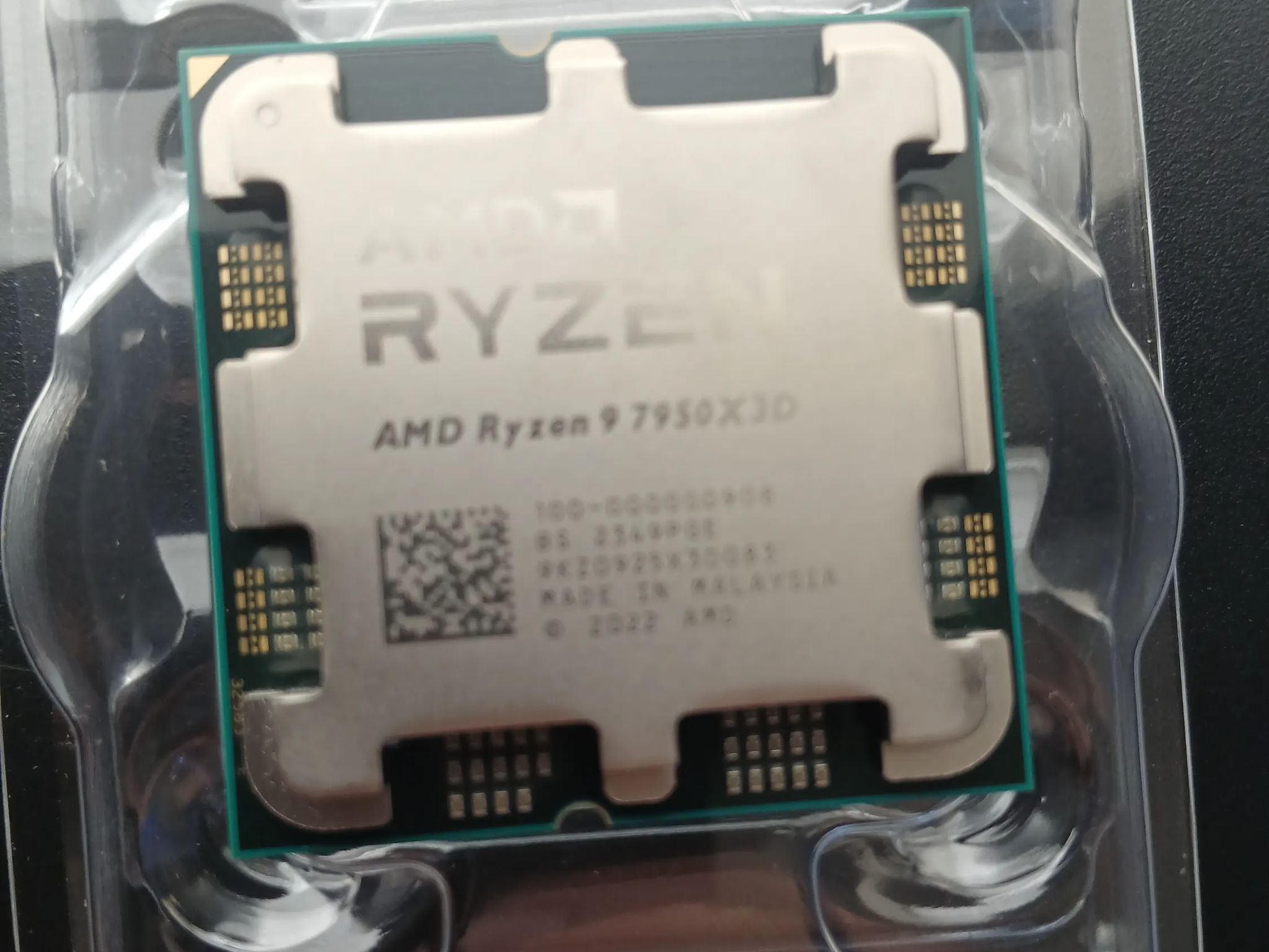 7950X3D Like New