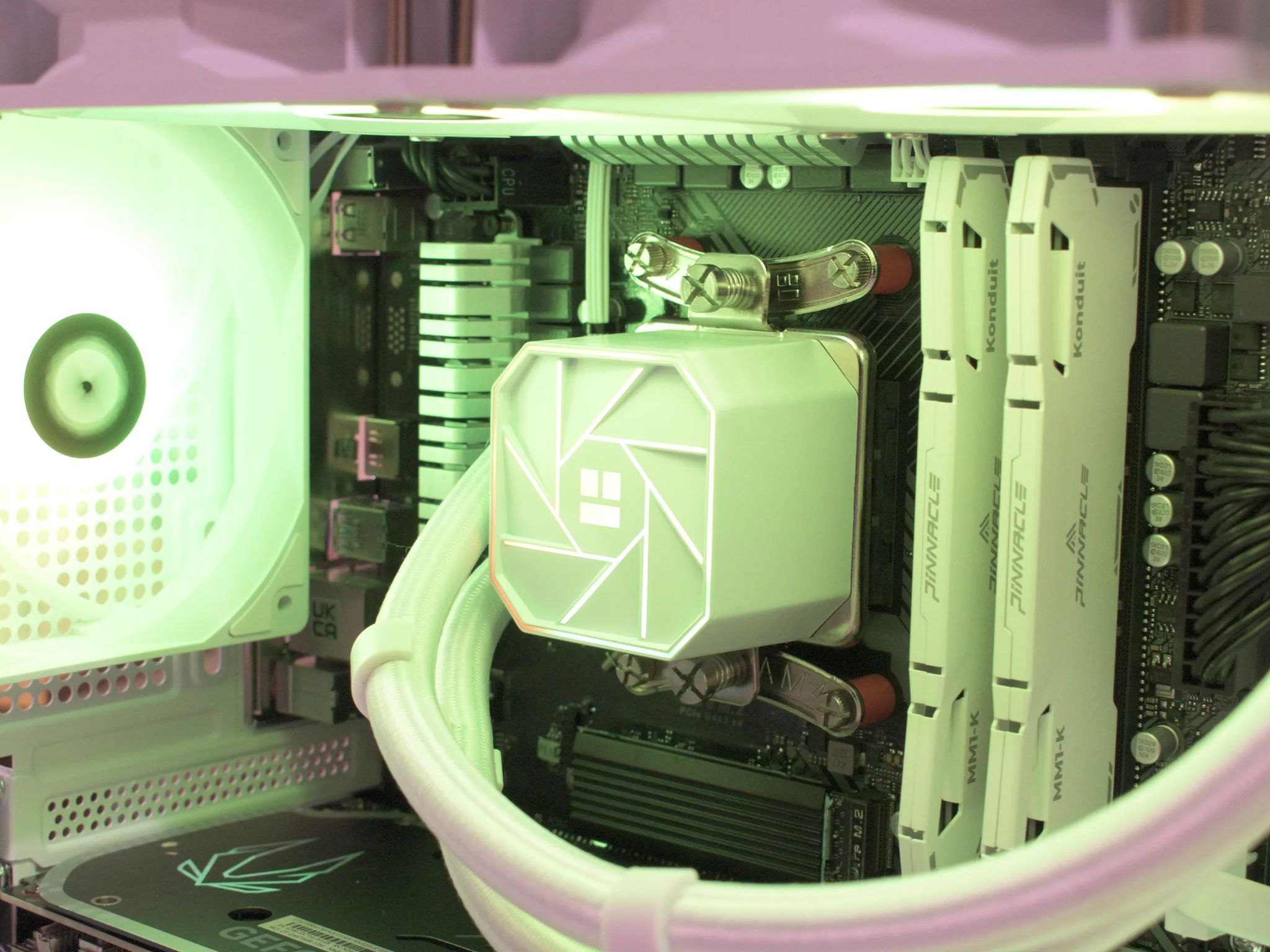 RTX 4070 12GB Gaming PC 1440P ⬜🟪 Ryzen 7 5700X3D ⬜🟪 32GB DDR4 ⬜🟪 1TB NVME SSD ⬜🟪 Wifi/BT RGB
