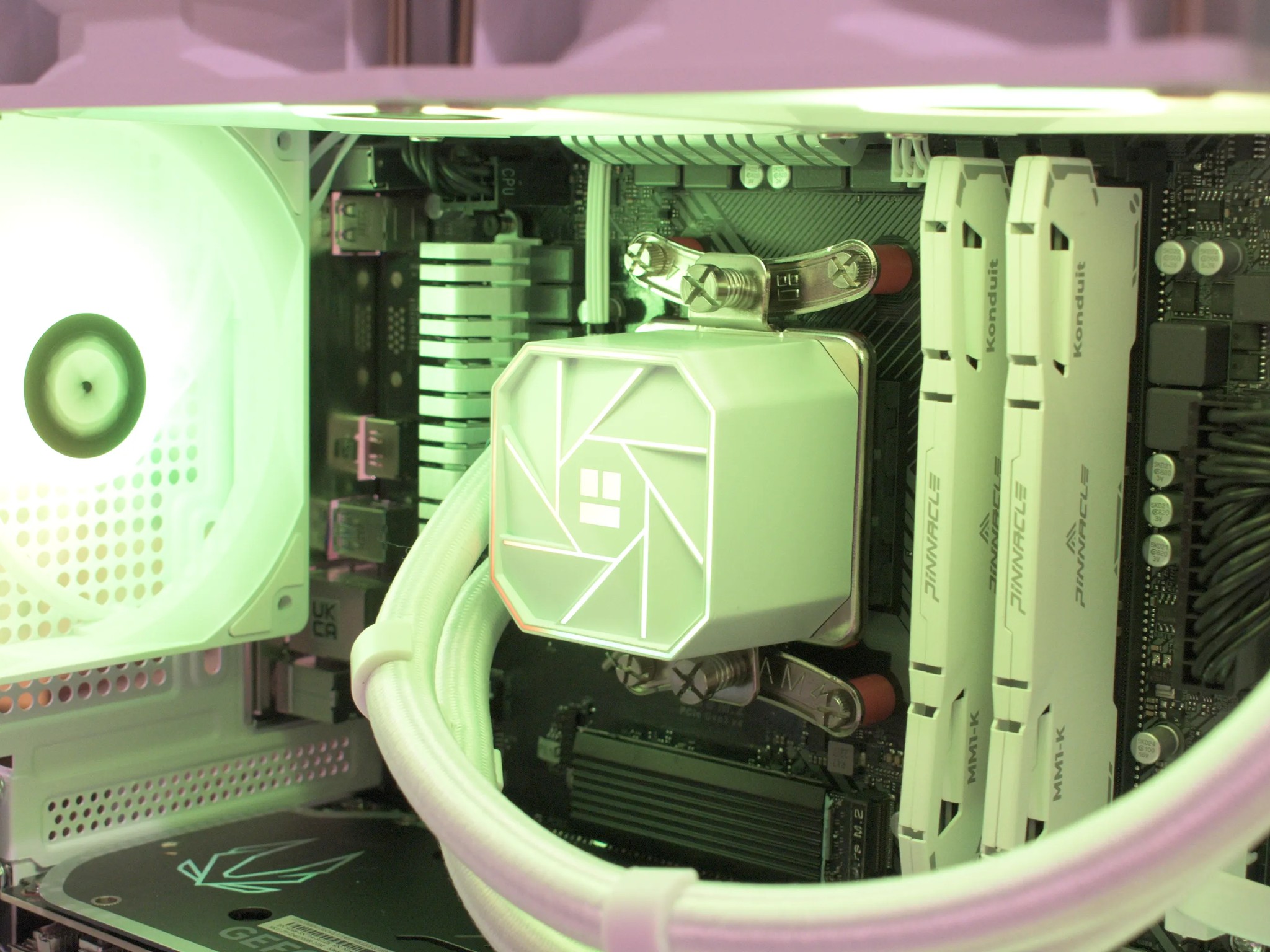 RTX 4070 12GB Gaming PC 1440P ⬜🟪 Ryzen 7 5700X3D ⬜🟪 32GB DDR4 ⬜🟪 1TB NVME SSD ⬜🟪 Wifi/BT RGB
