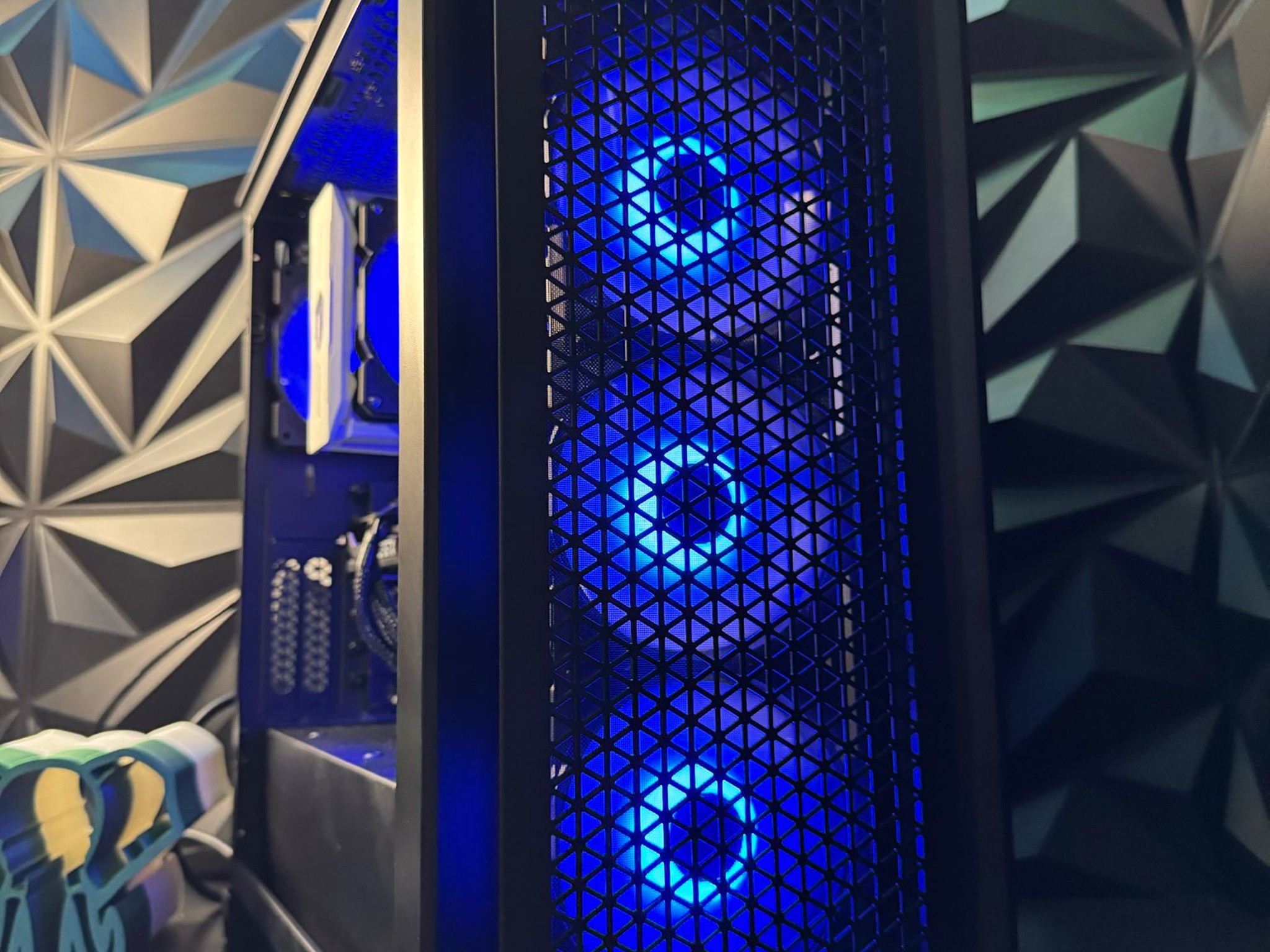 🔥 Tusker 3660 Gamer 🔥 Ryzen 5 3600| GTX 1660 Super | 32 GB DDR4| 1.5 TB SSD