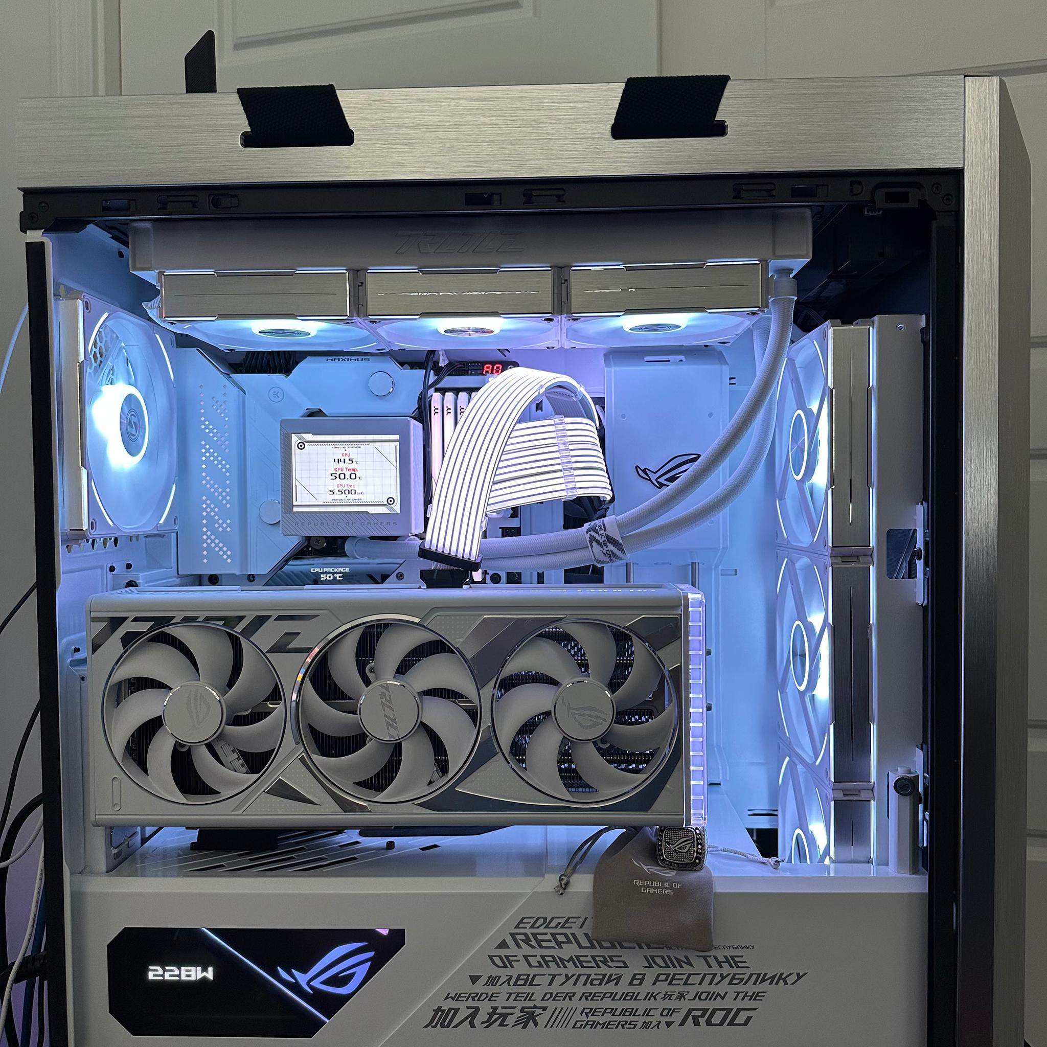 EXTREME WHITE ASUS ROG GAMING PC!! RTX 4090 i9 13900k, 3TB SSD TOP OF THE LINE
