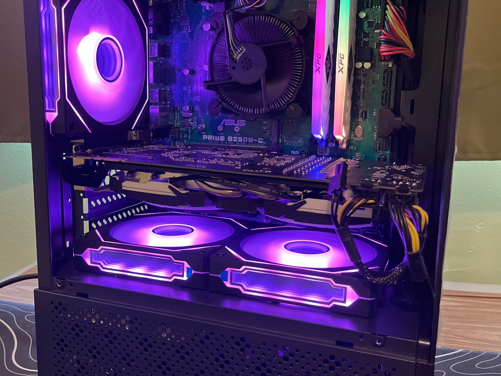 🐍 Venom 🐍 Intel Gaming PC | GTX 1080 8GB | i7-7700 | 16GB RAM | 512 GB SSD | ARGB