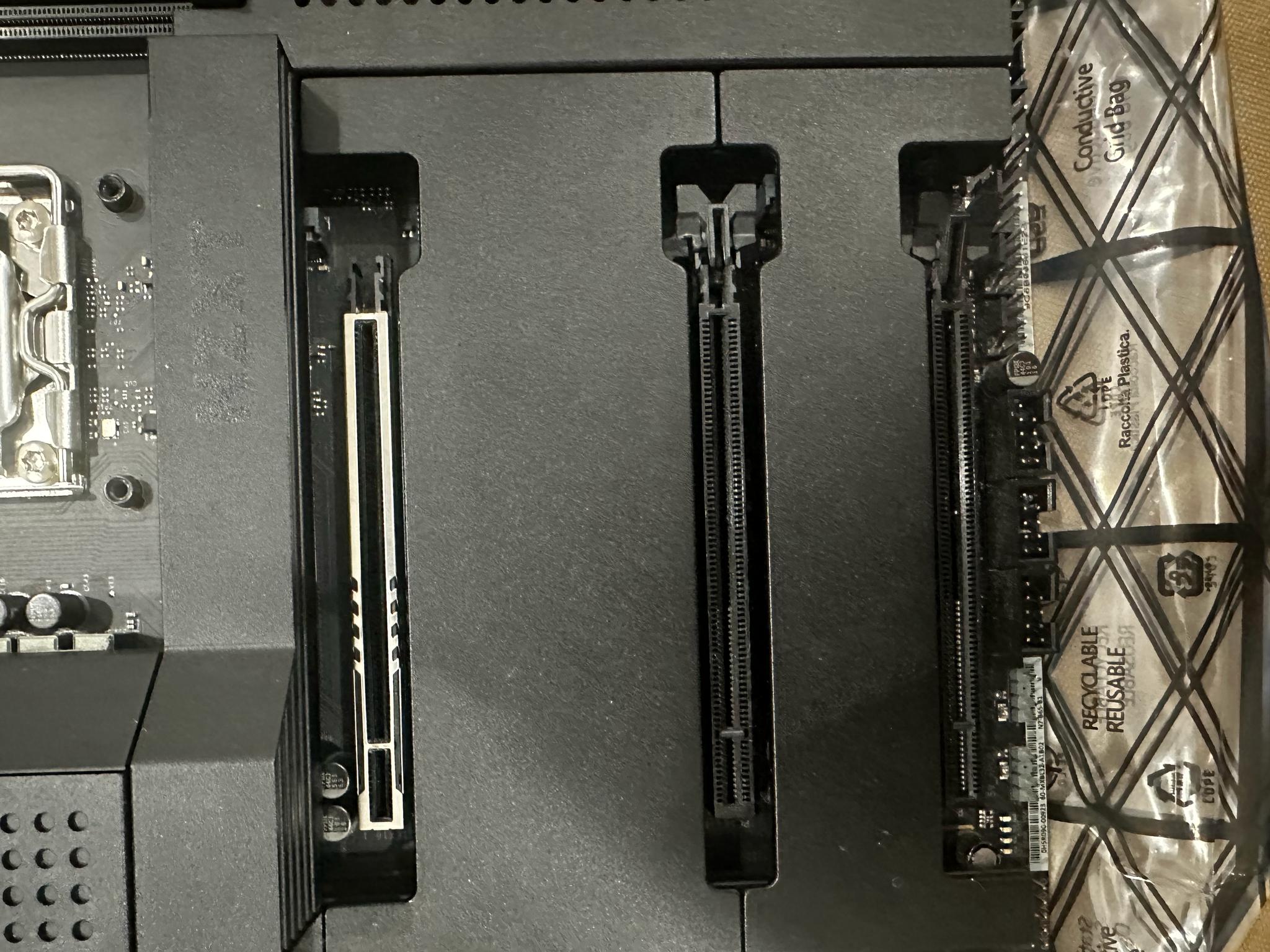 NZXT N7 B650E AM5 ATX Motherboard BLACK (works)