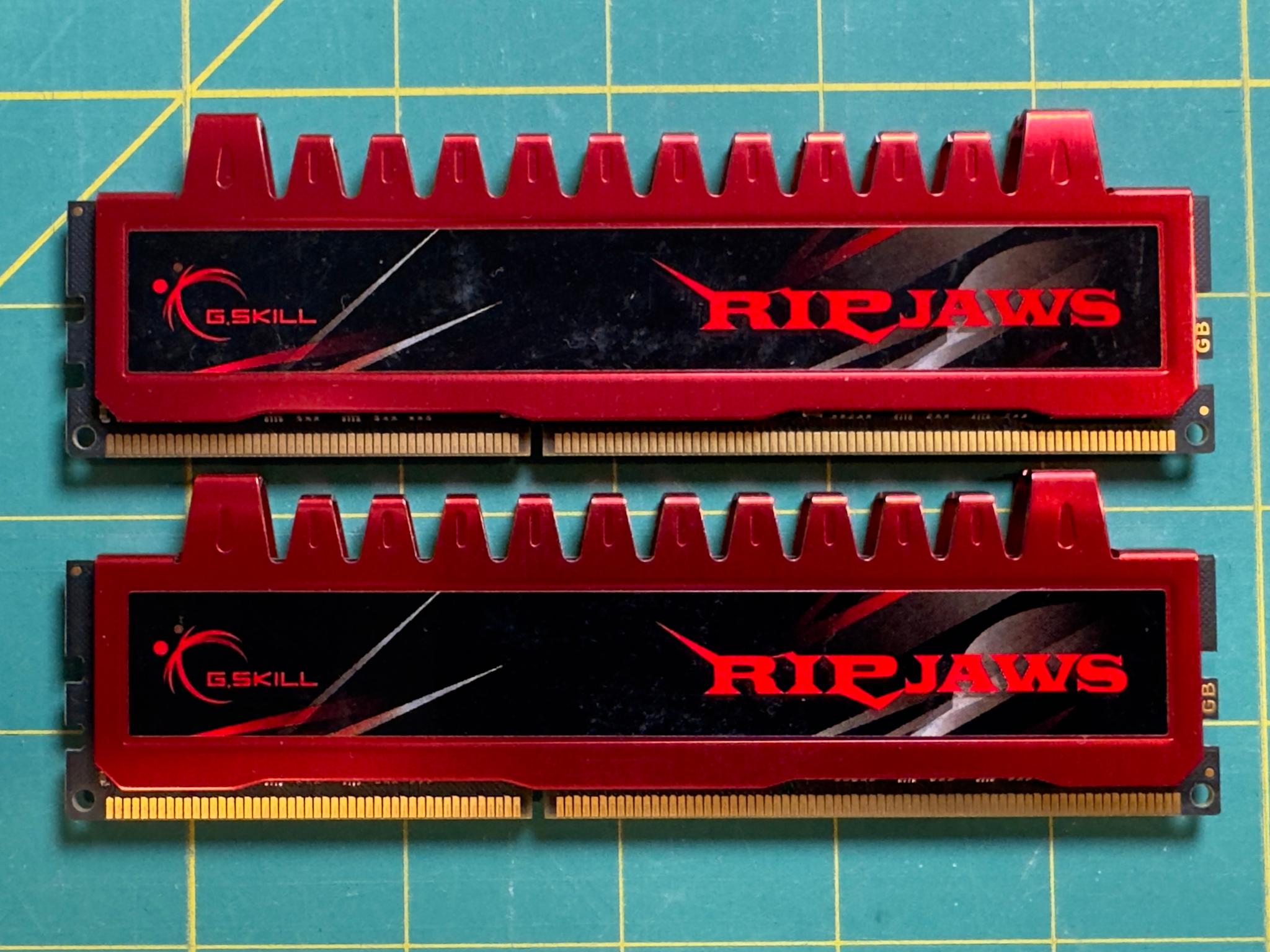 G.Skill Ripjaws X 8GB (2x4GB) DDR3 1333Mhz CL9 RAM Red