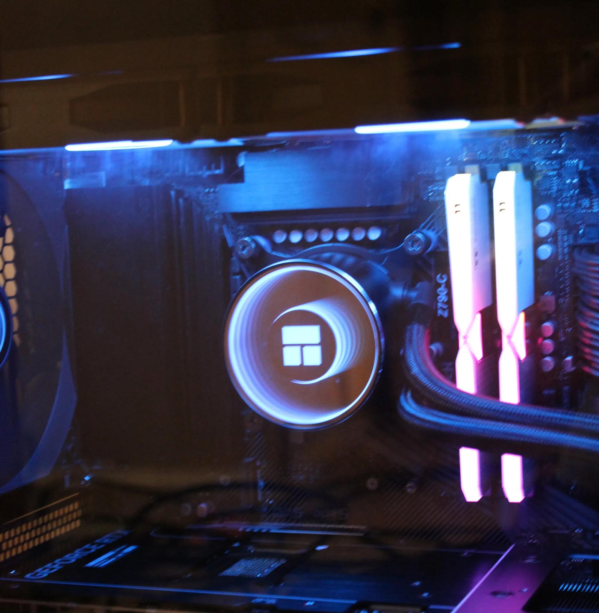 CUSTOM GAMING PC i9 and 5070