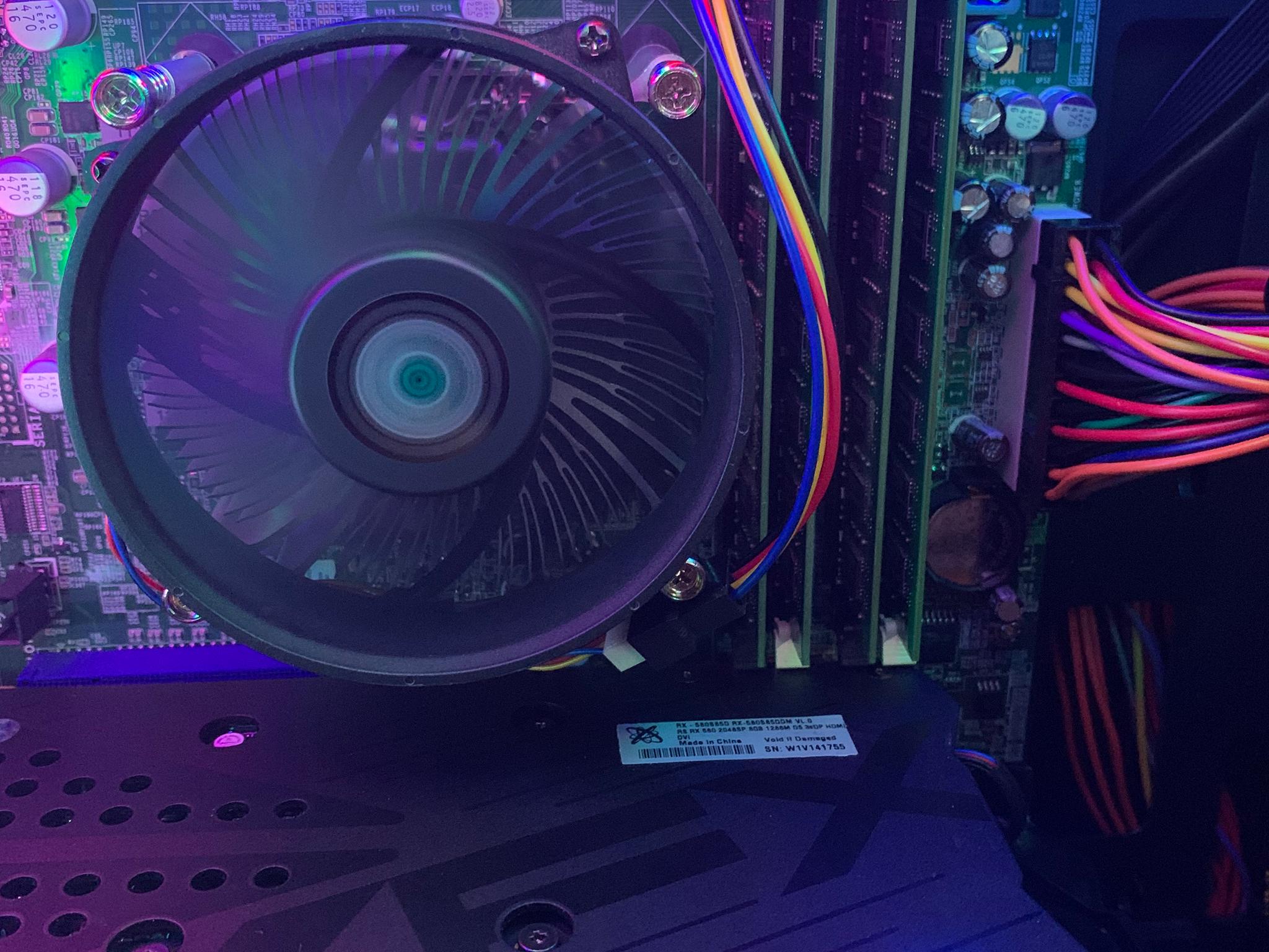 RX 580 8GB E3 1220 4c/4t 16GB RAM 500GB SSD FORTNITE READY WINDOWS 10 RGB GAMING PC
