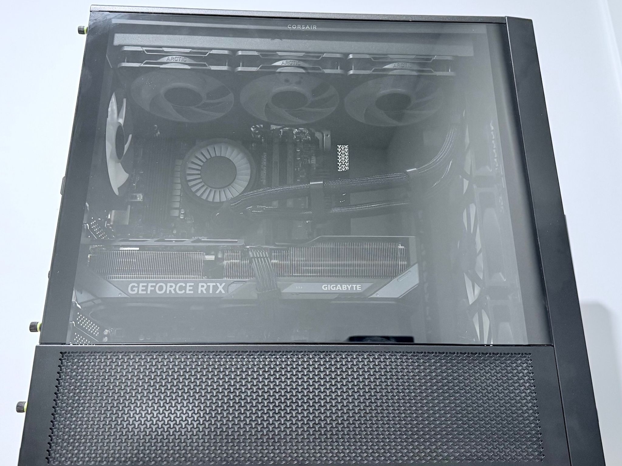 Dominator RTX 5070TI 16GB