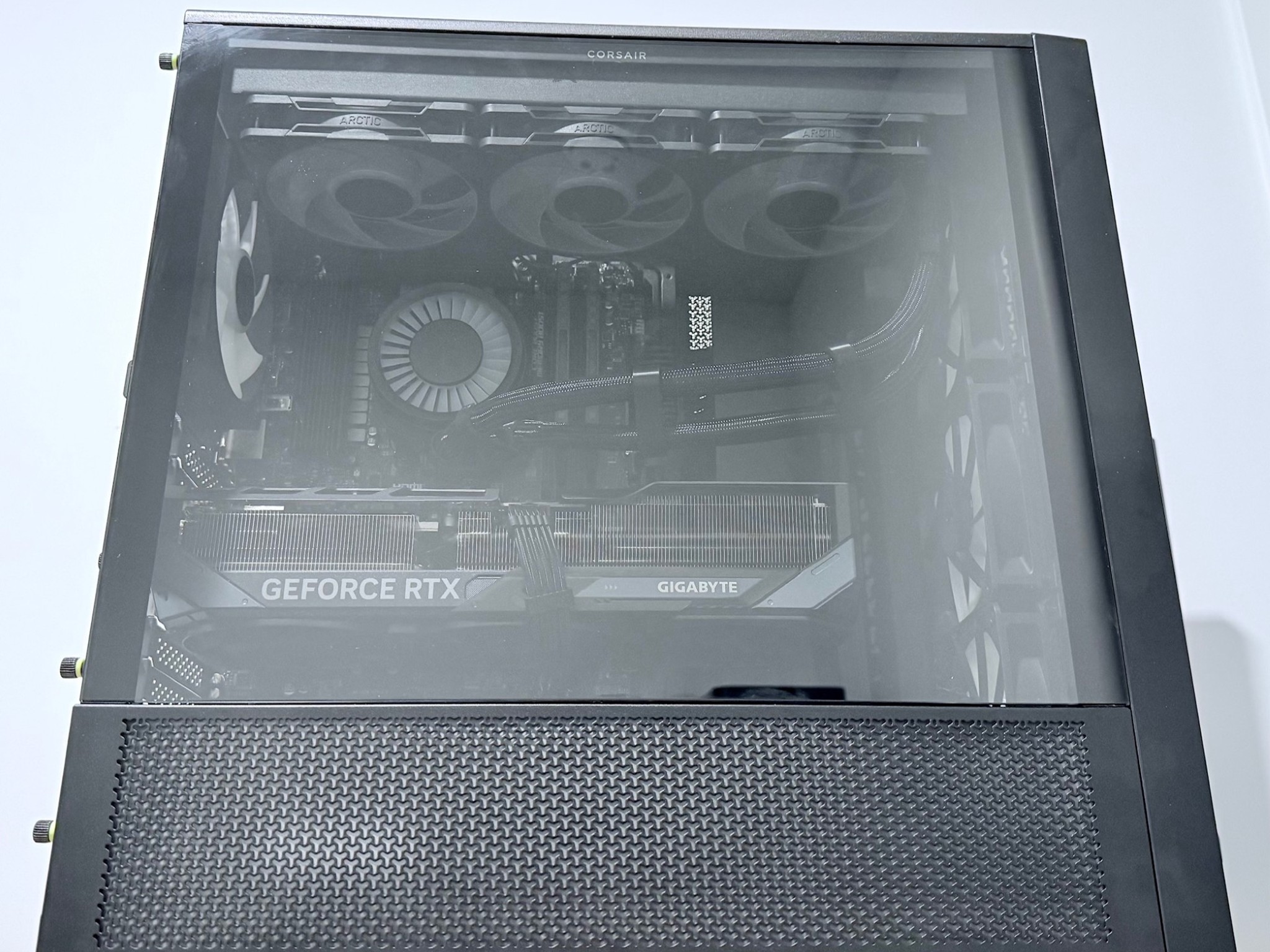 Dominator RTX 5070TI 16GB