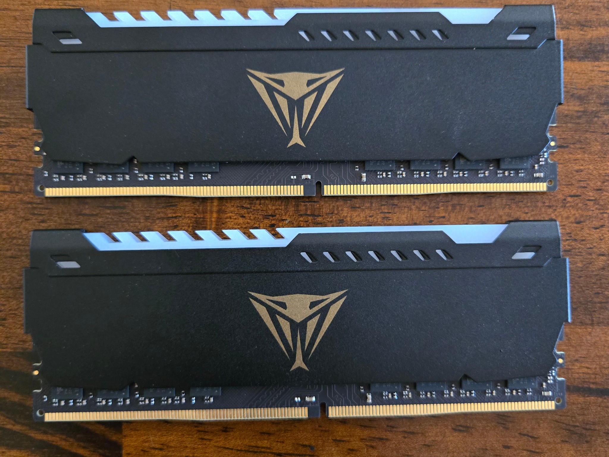 Patriot Viper Steel RGB 16GB (2x8GB) DDR4 3600MHz CL18 RAM PVSR416G360C8K