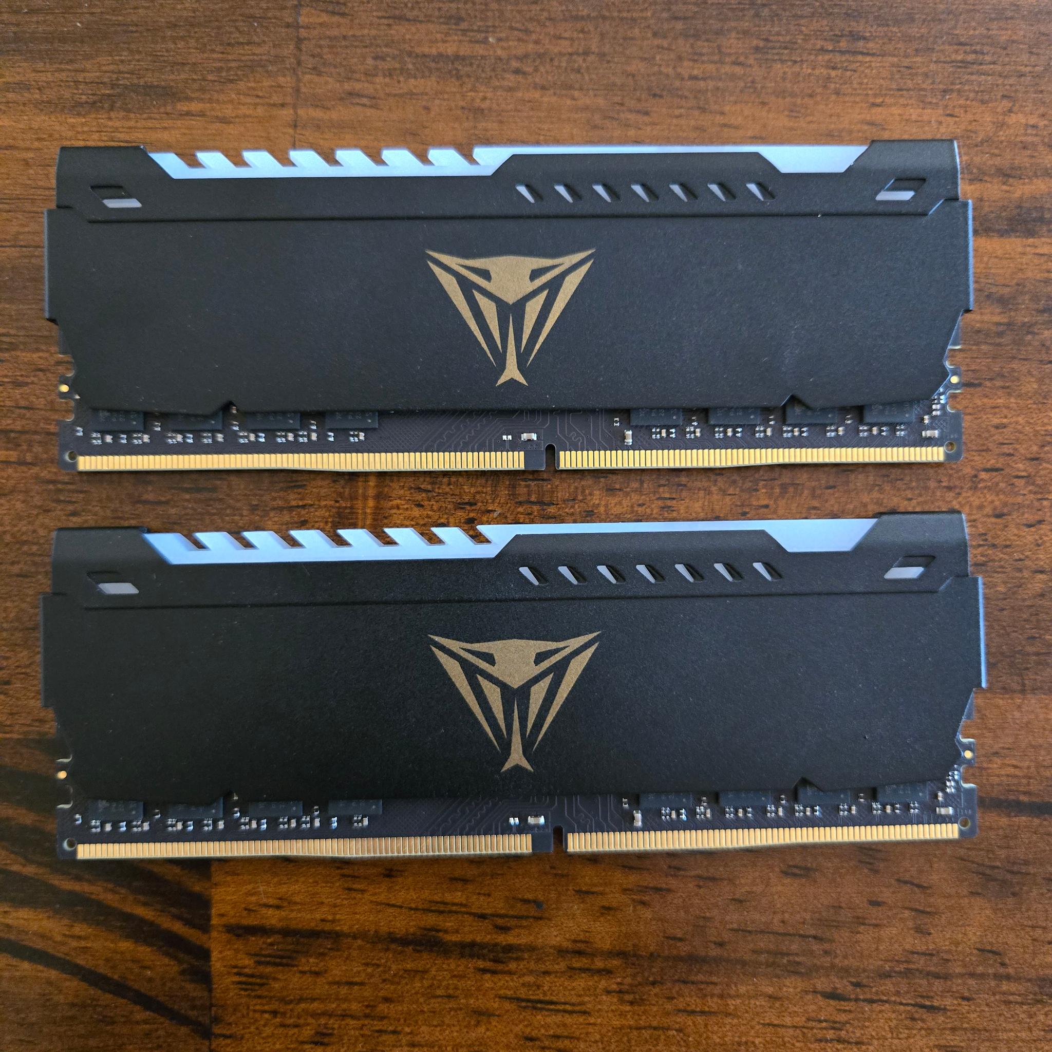 Patriot Viper Steel RGB 16GB (2x8GB) DDR4 3600MHz CL18 RAM PVSR416G360C8K