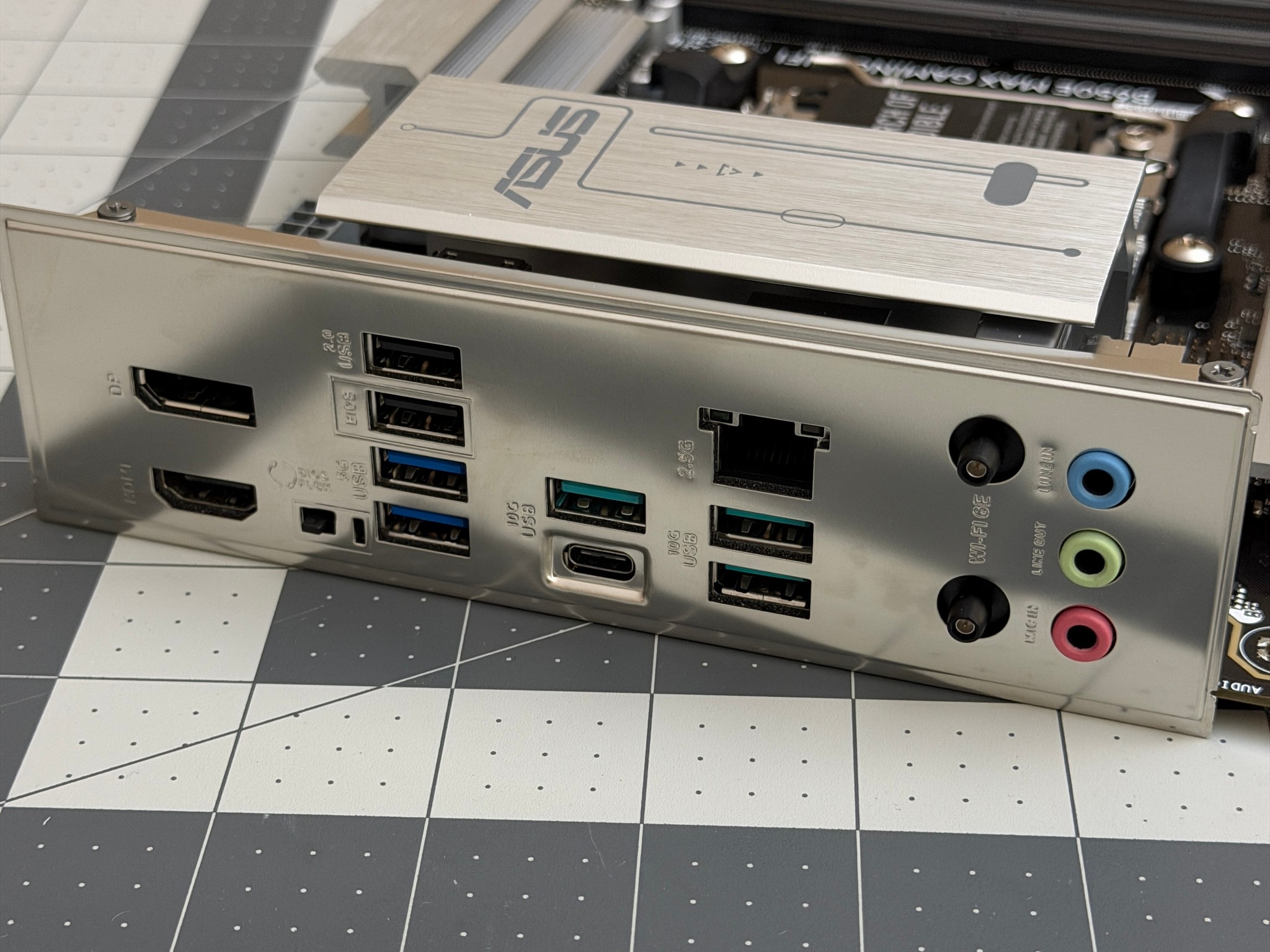 ASUS B650E Motherboard
