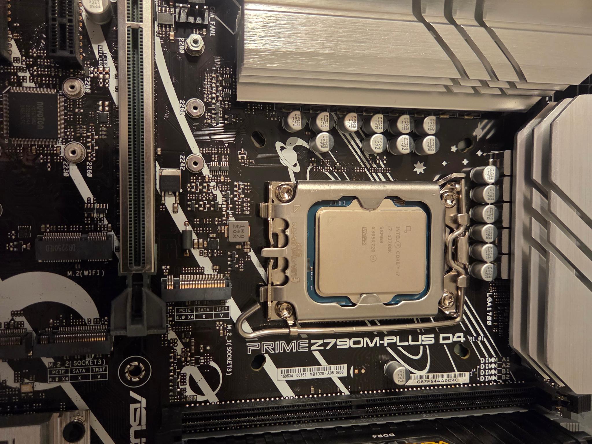 Asus prime z790m-plus d4 + i7 13700k + 16gb ddr4 ram