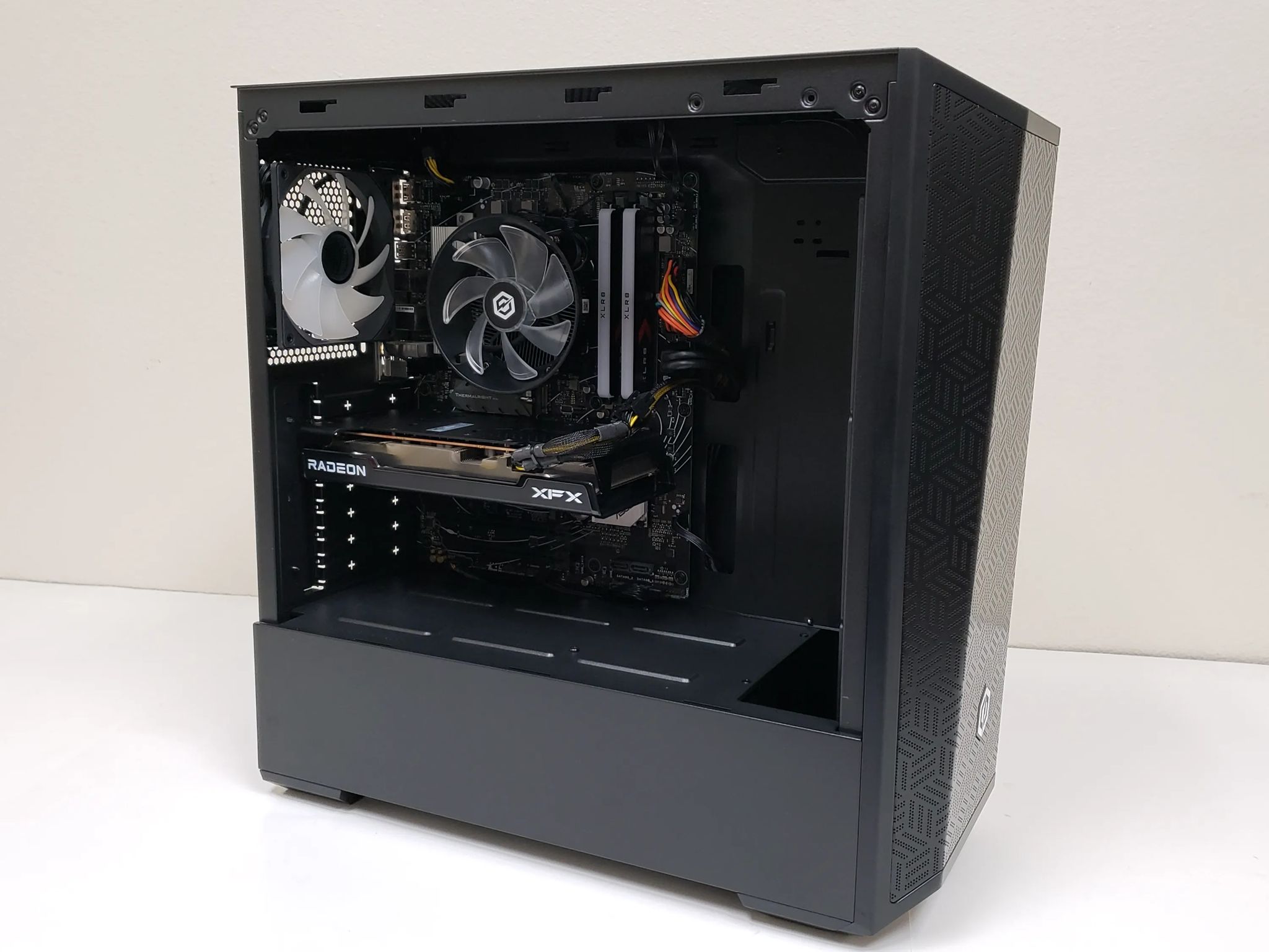 PC on Sale! Ryzen 5 7600, RX 7600, 32GB-DDR5 6000, 1TB SSD NVMe, 500W PSU