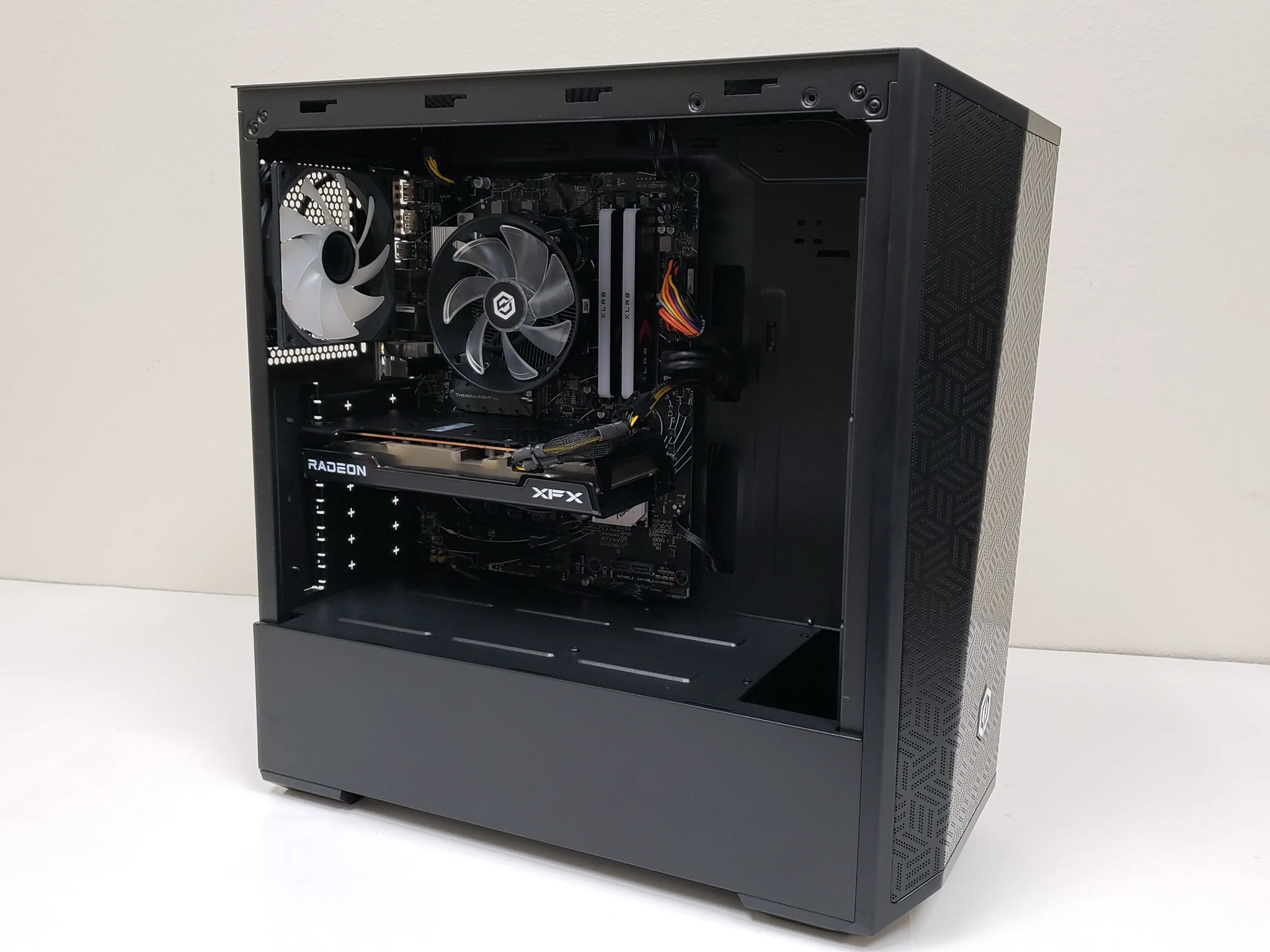 PC on Sale! Ryzen 5 7600, RX 7600, 32GB-DDR5 6000, 1TB SSD NVMe, 500W PSU