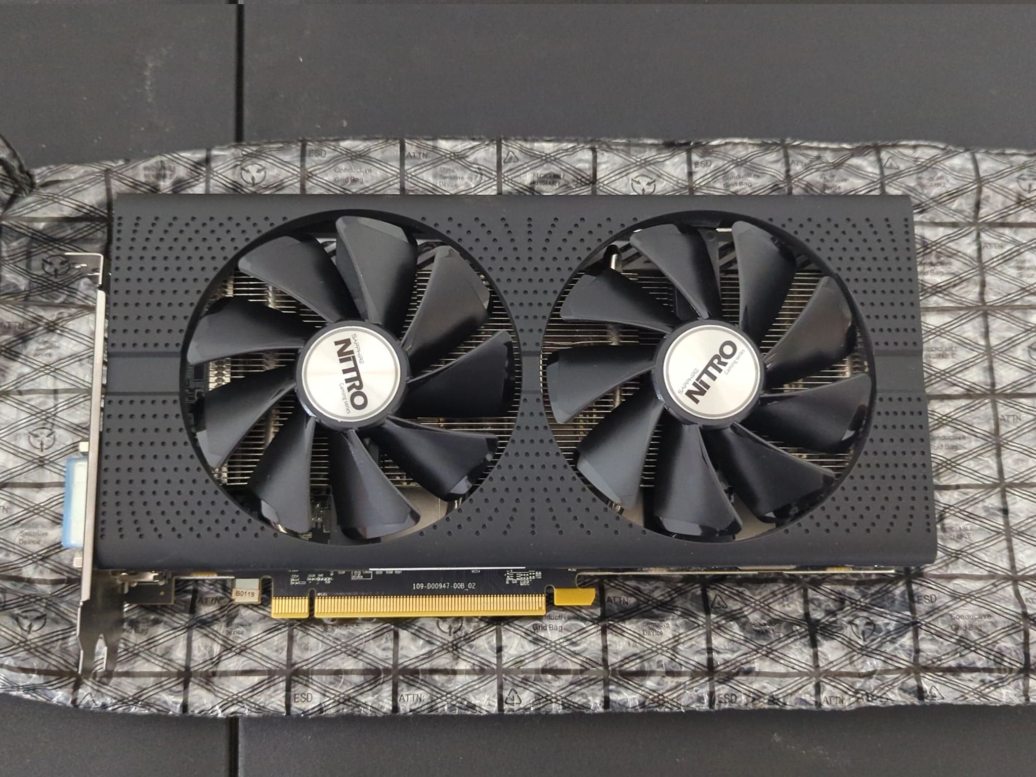 Sapphire Radeon NITRO+ RX 480 8GB in great condition with original box!