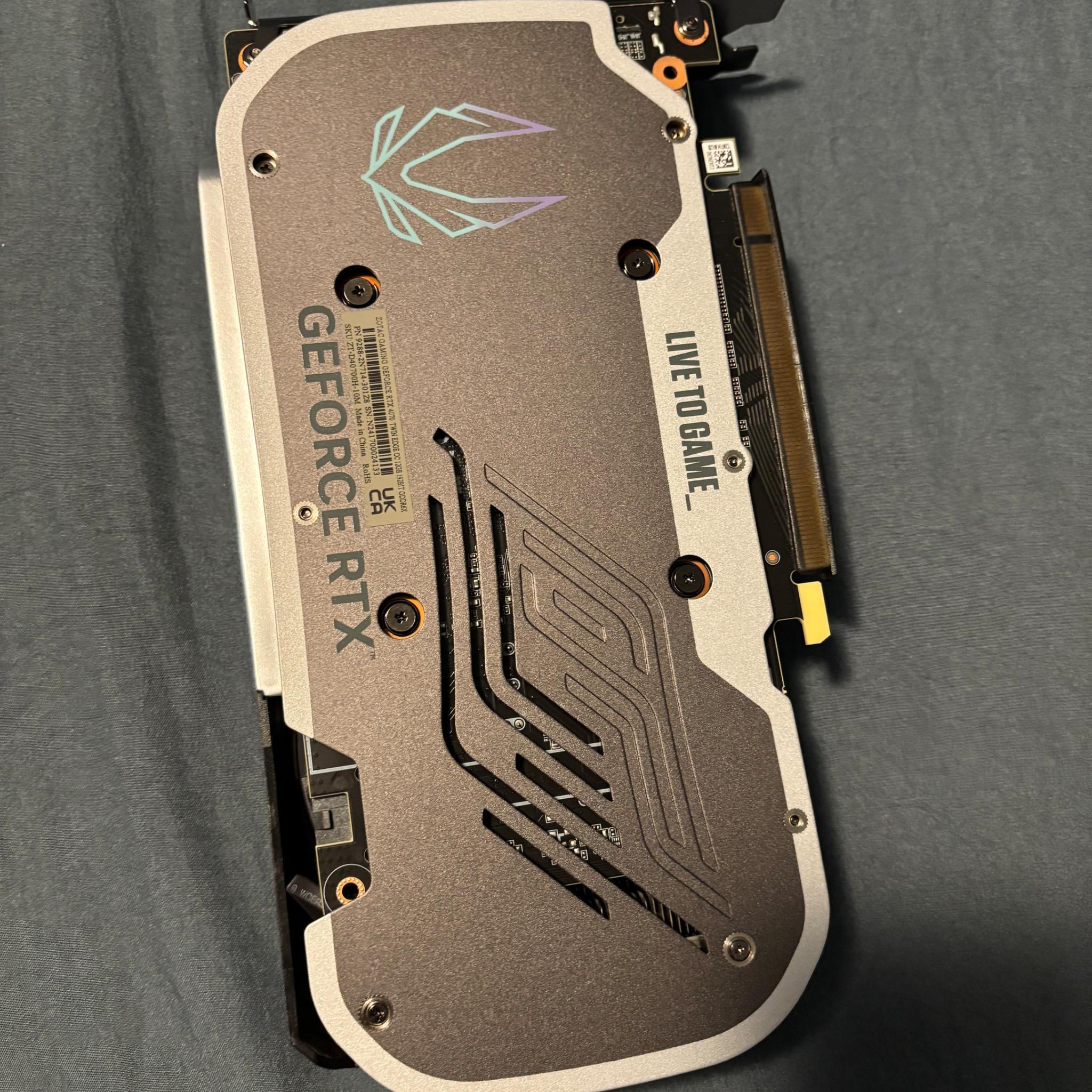 RTX 4070 twin fan zotac gaming 12g vram