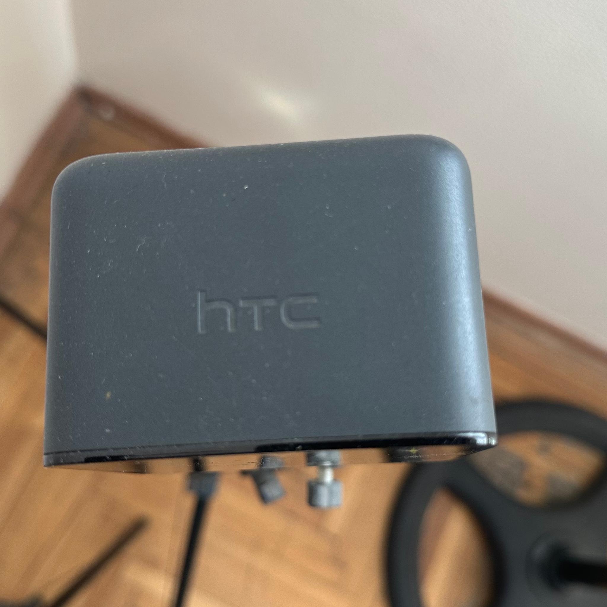 Valve Index Headset, Base Stations, Controllers