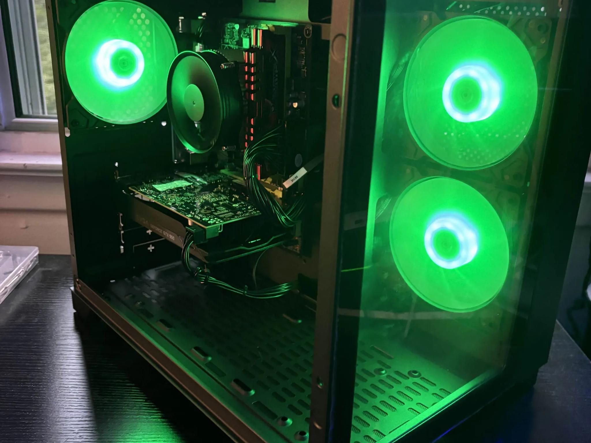 GAMING PC i5 16GB NVIDIA GTX 950 RGB Lighting RGB Fans Computer