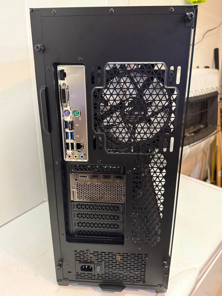 *NEW* Custom Gaming PC w/ 4070ti Super