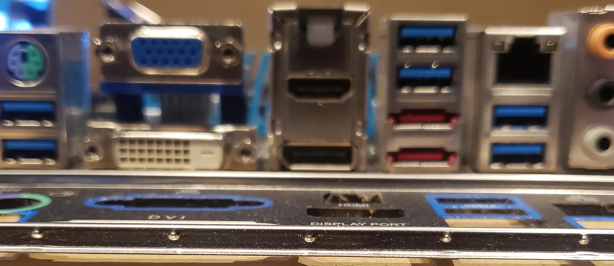 Gigabyte GA-Z77X-UD3H (rev. 1) LGA1155 (Tested and Working)