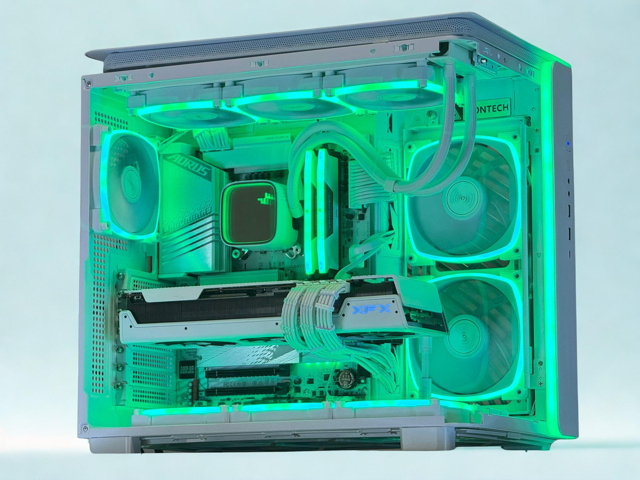 XFX 7900 XTX 24GB, INTEL I9 12900K, 32GB DDR5, 3TB SSD, WiFi, Gaming PC