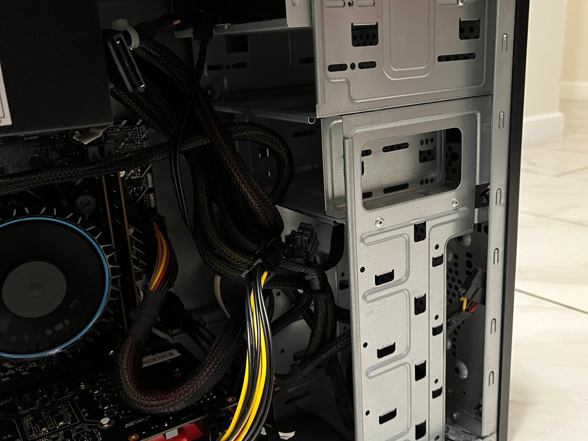 NVIDIA RTX 2060 SUPER, Intel i3-12100, 16GB RAM, 500GB SSD - Sleeper Office Gaming PC w/ Wi-Fi & BT