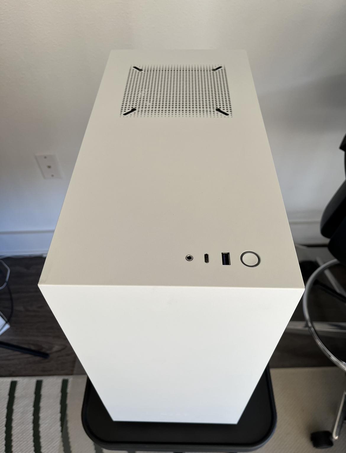 Gaming PC: RTX 2080 8G - Ryzen 5 3600 - 16GB DDR4 3200 - 1TB M.2 NVME